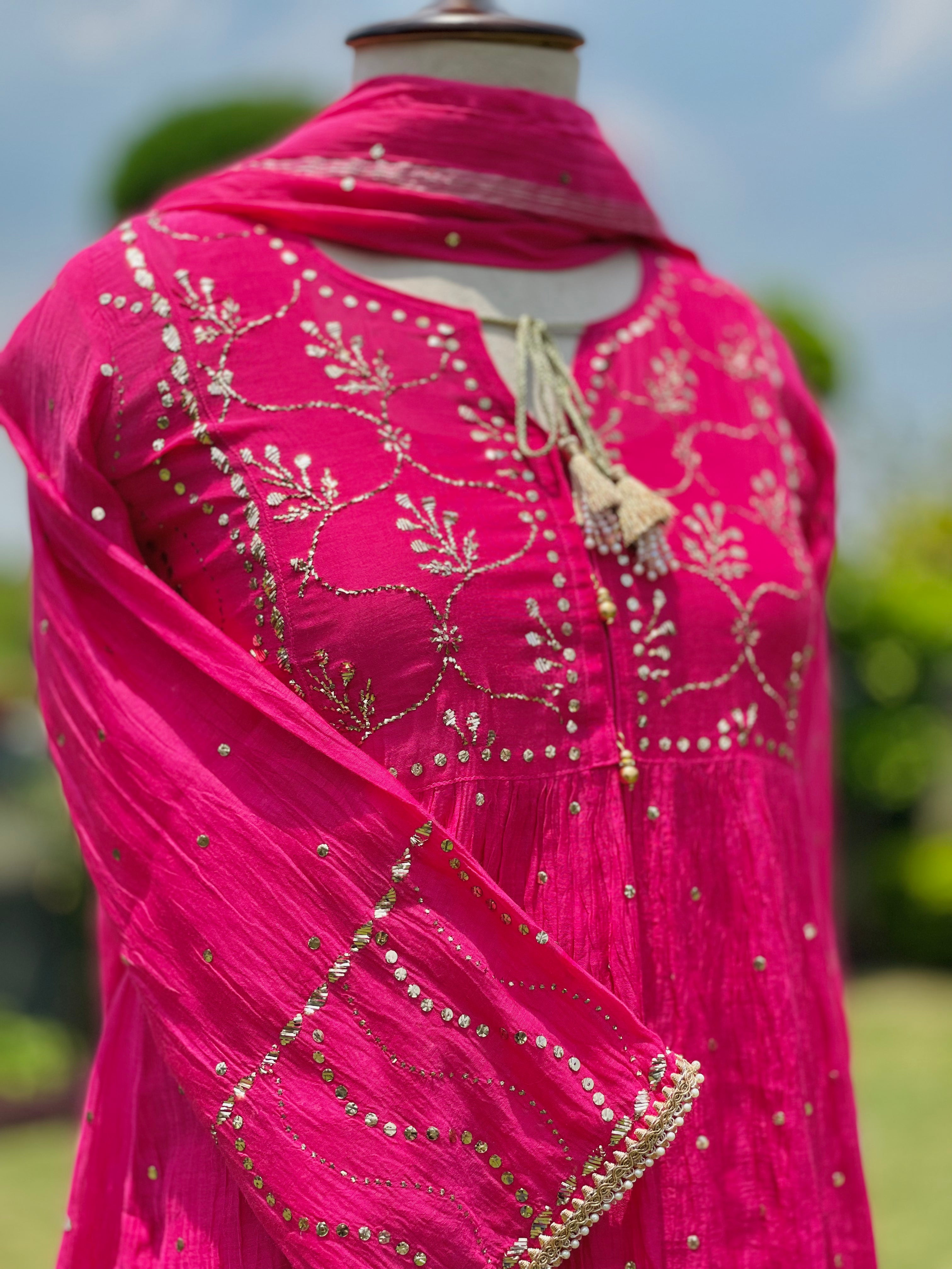 Fuchsia Haya Kurta Dupatta Pant Set in Chanderi with Golden Pitta