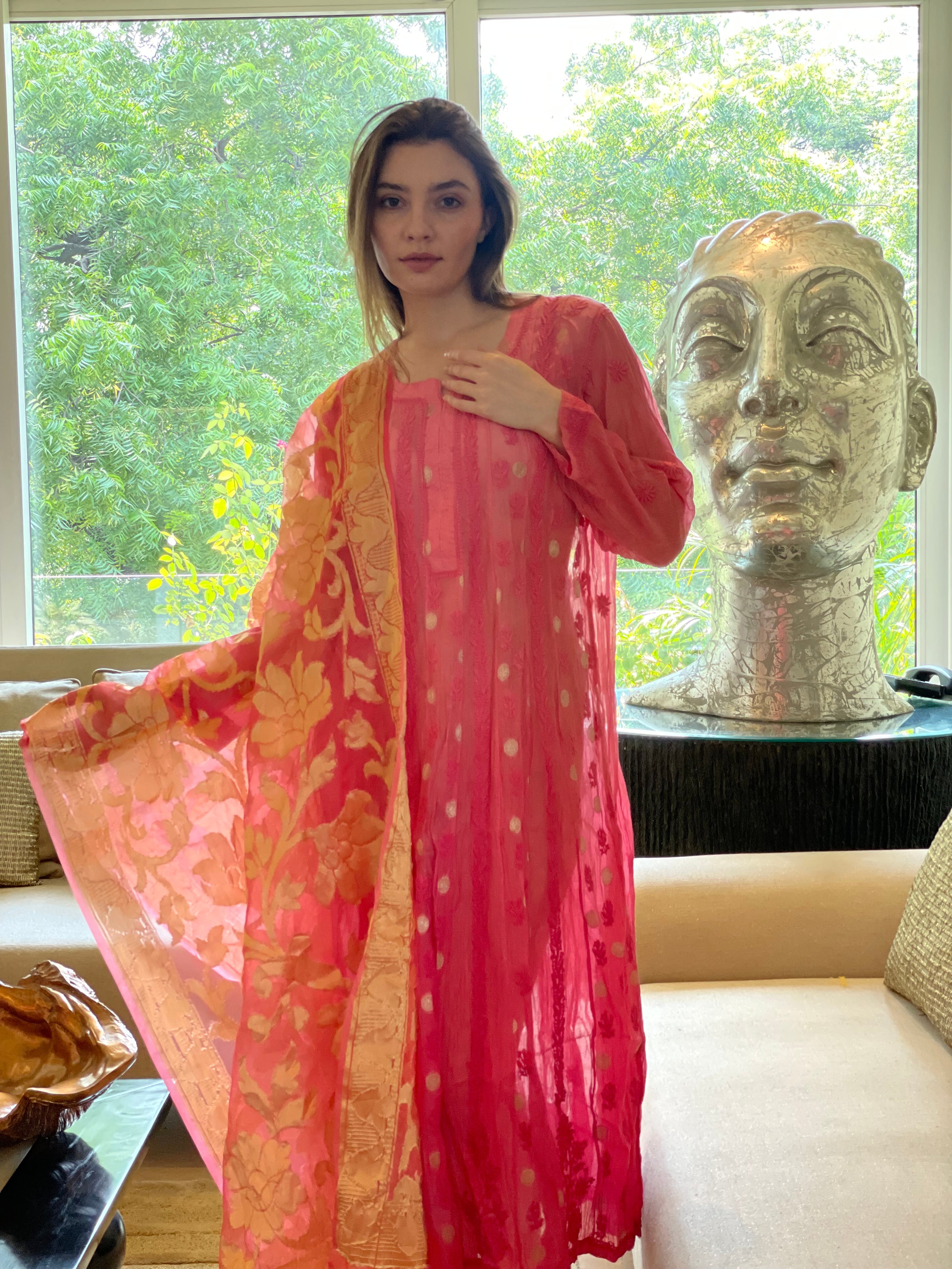 Pink Bano Duppatta