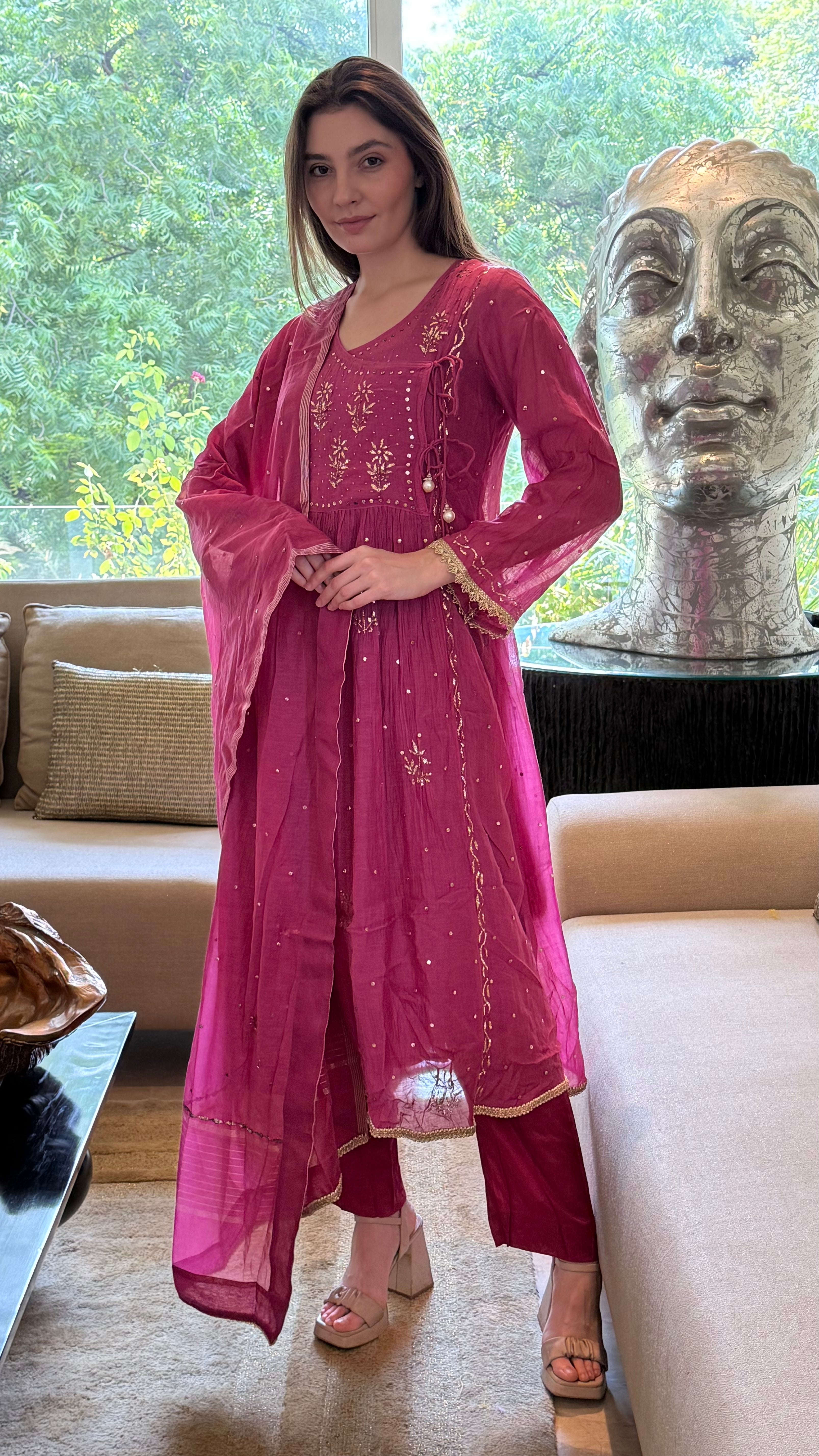 Magenta Haya Angarkha Dupatta Pant Set in Chanderi with Golden Pitta