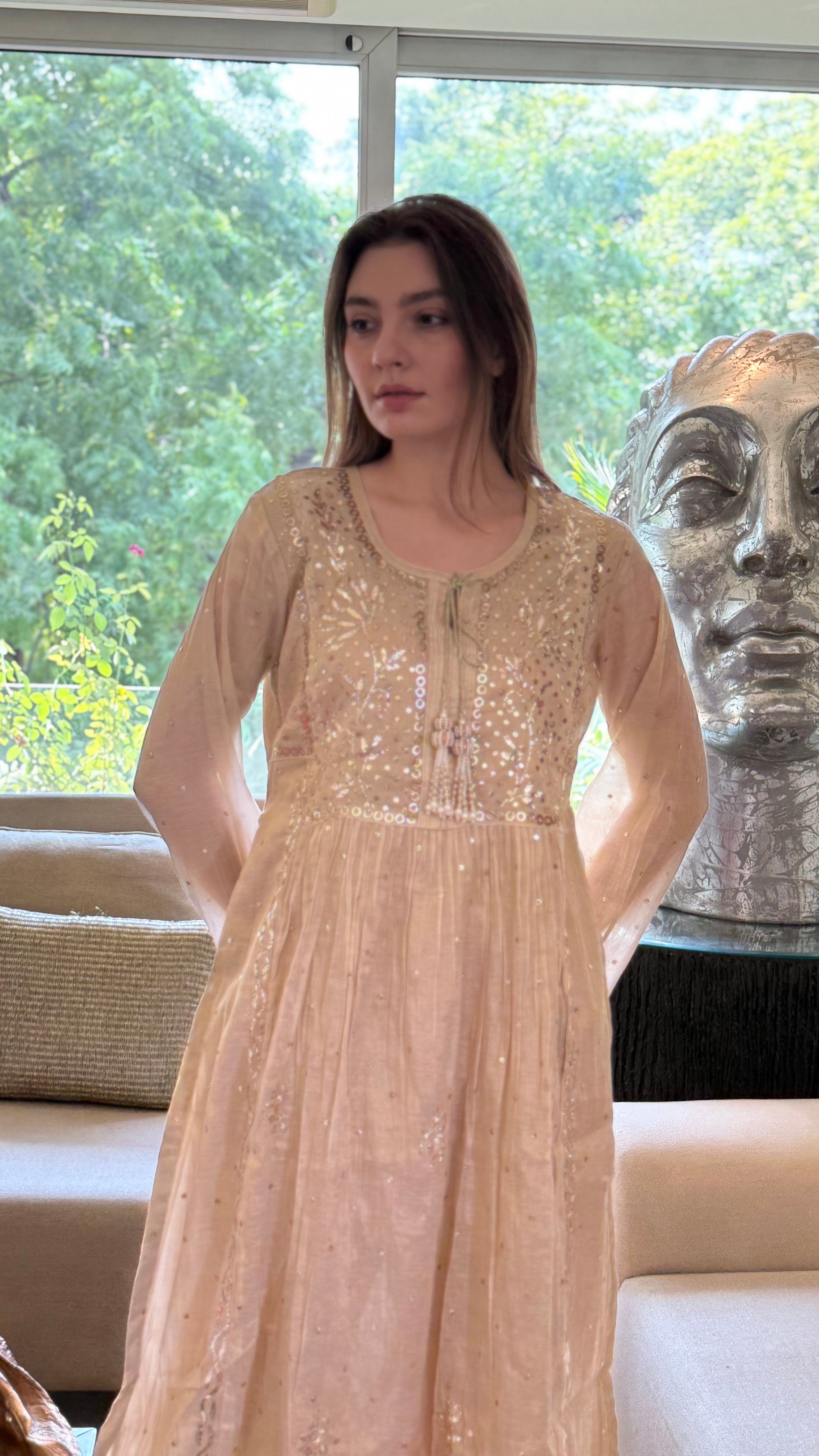 Gold Haya Kurta Dupatta Pant Set in Chanderi with Golden Pitta