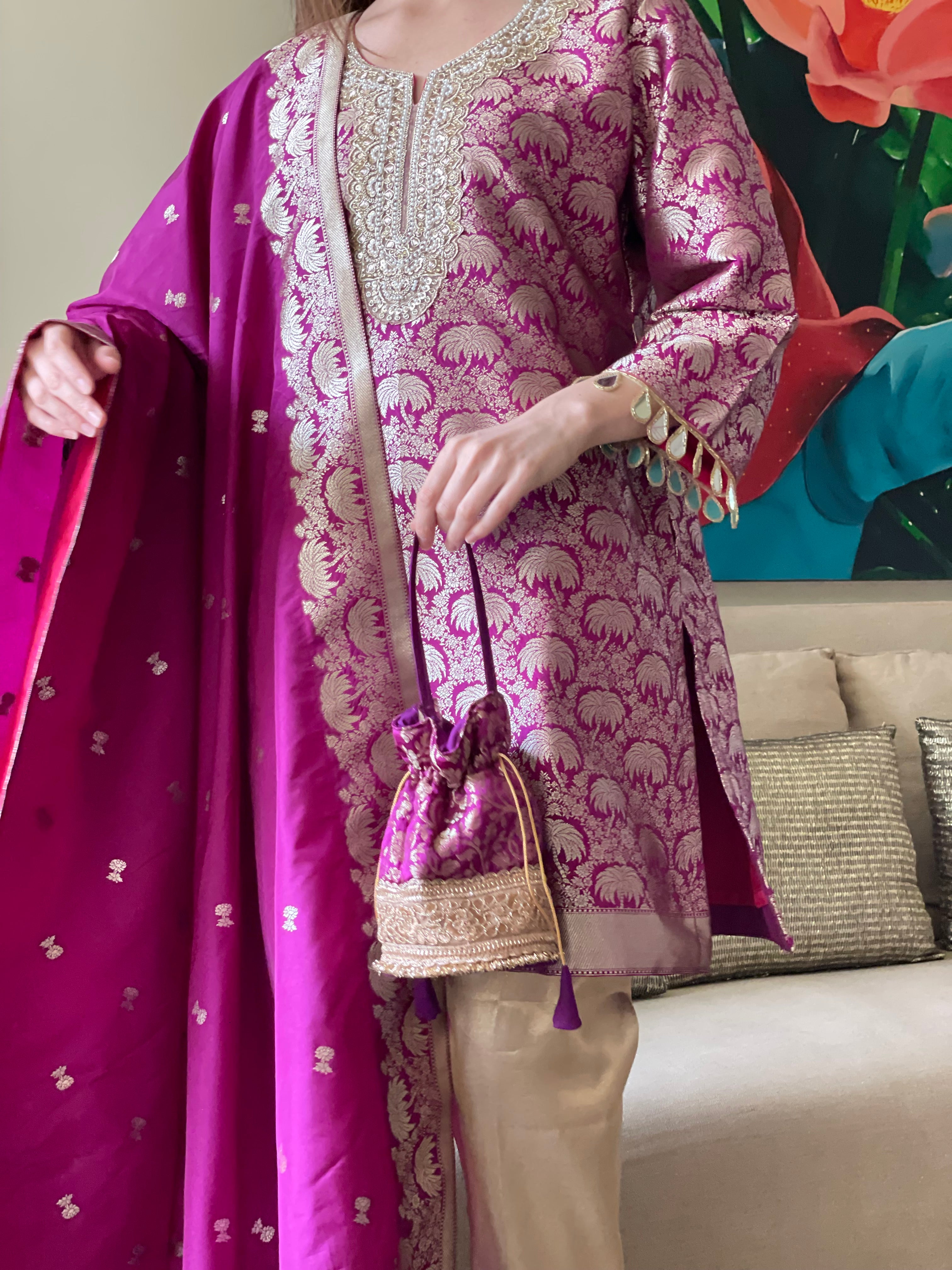 Purple Charminar Potli