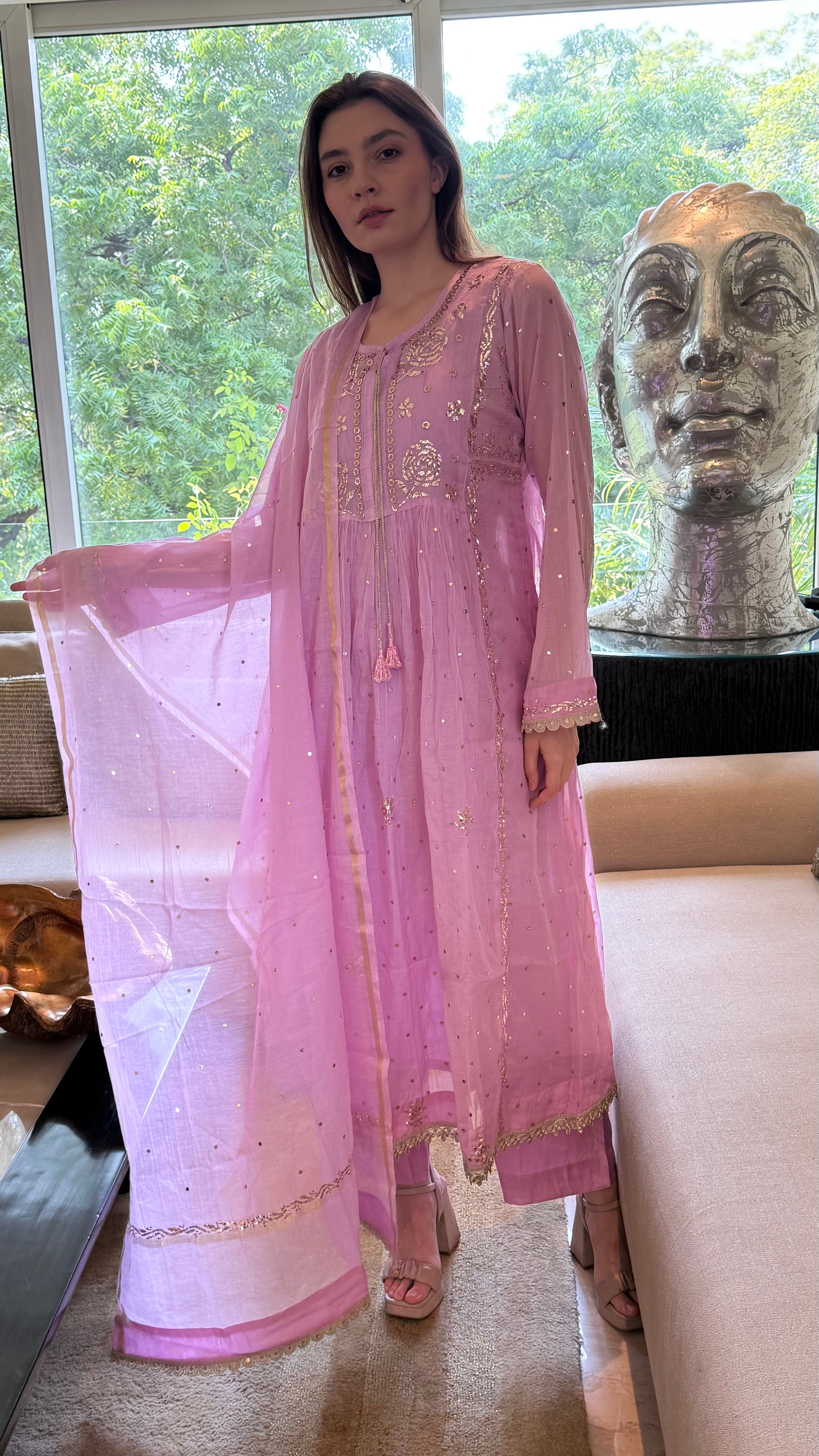 Lilac Haya Kurta Dupatta Pant Set in Chanderi with Golden Pitta