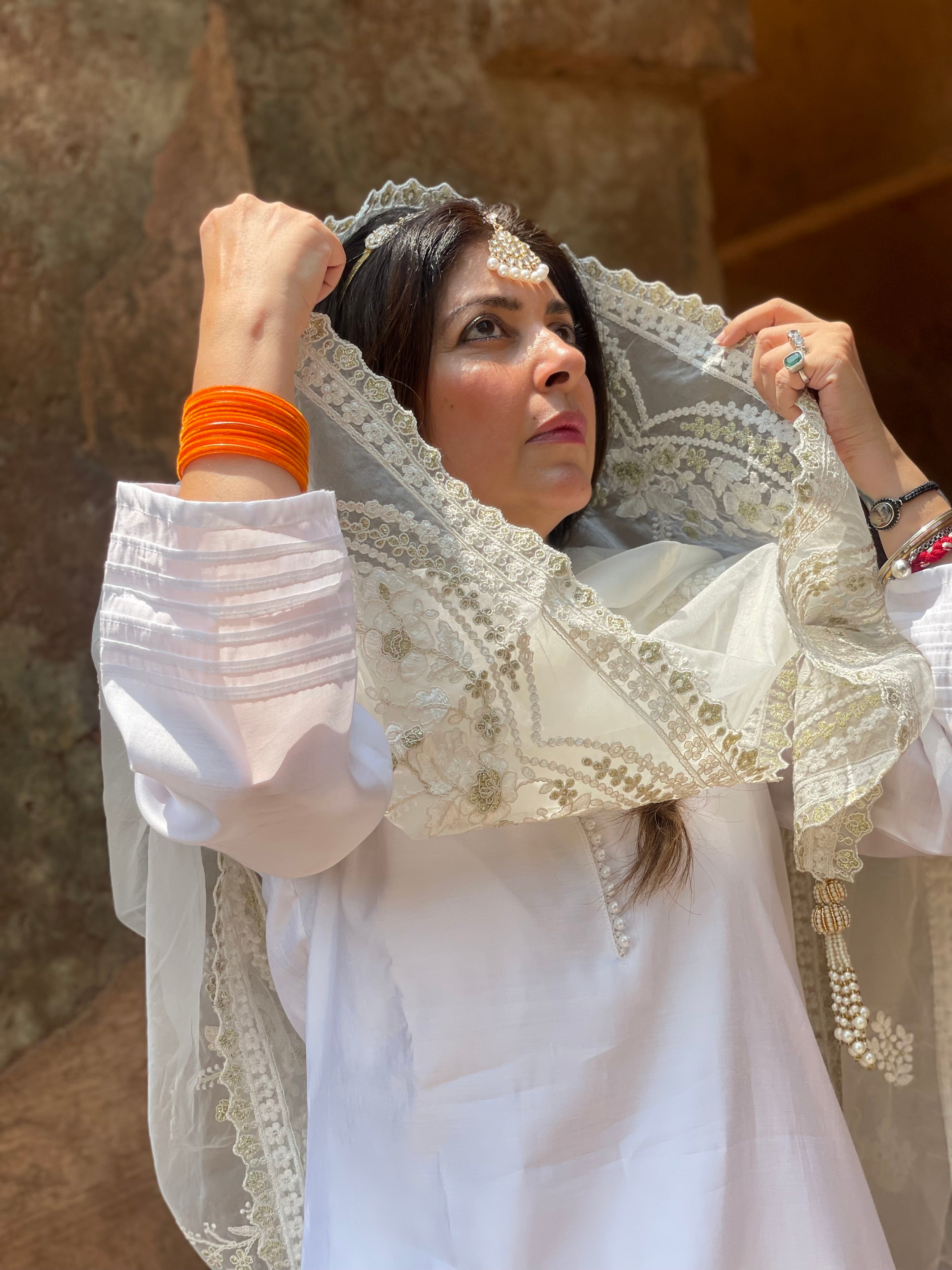 Nagis Dupatta
