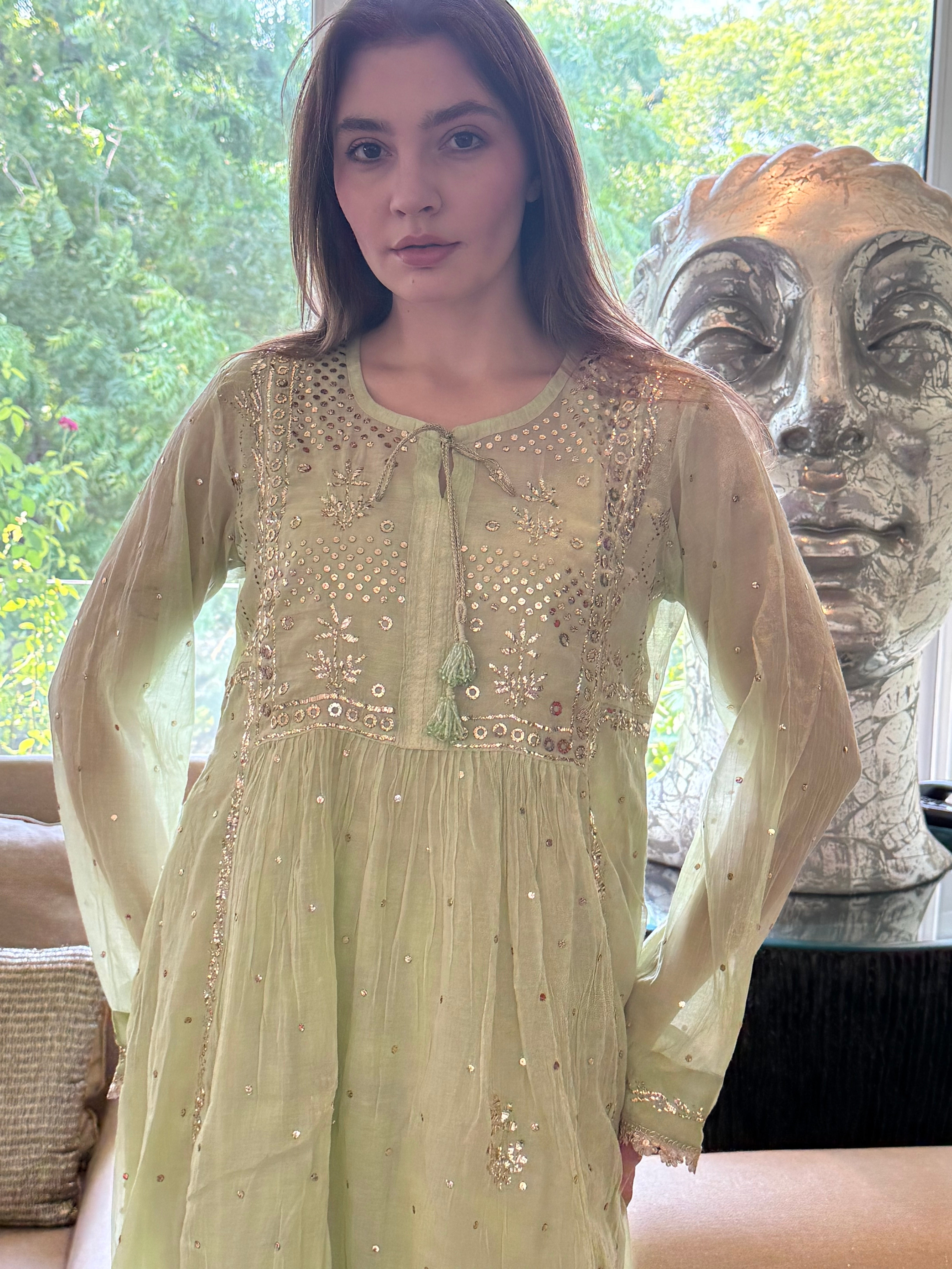 Mint Haya Kurta Dupatta Pant Set in Chanderi with Golden Pitta