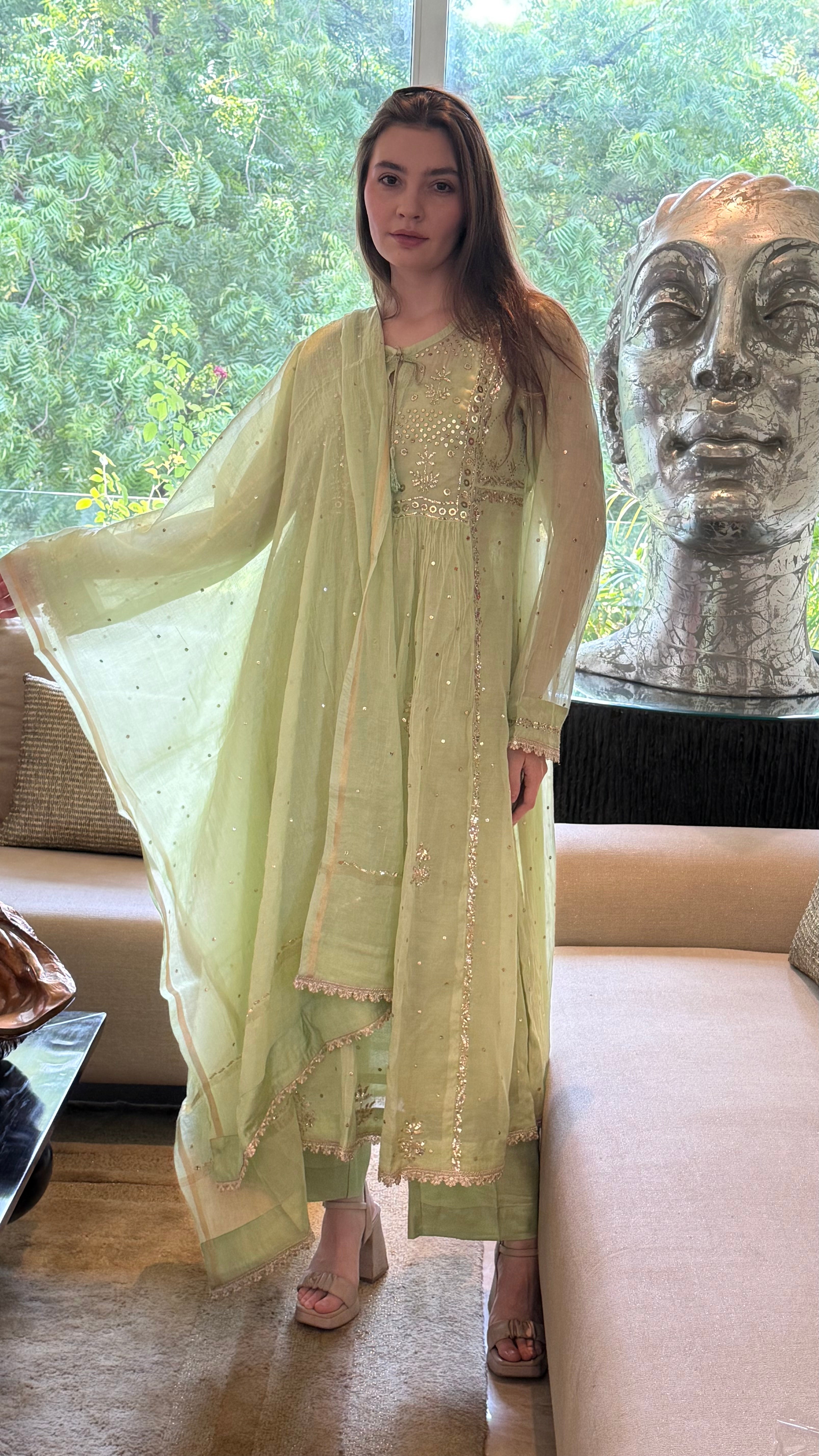 Mint Haya Kurta Dupatta Pant Set in Chanderi with Golden Pitta