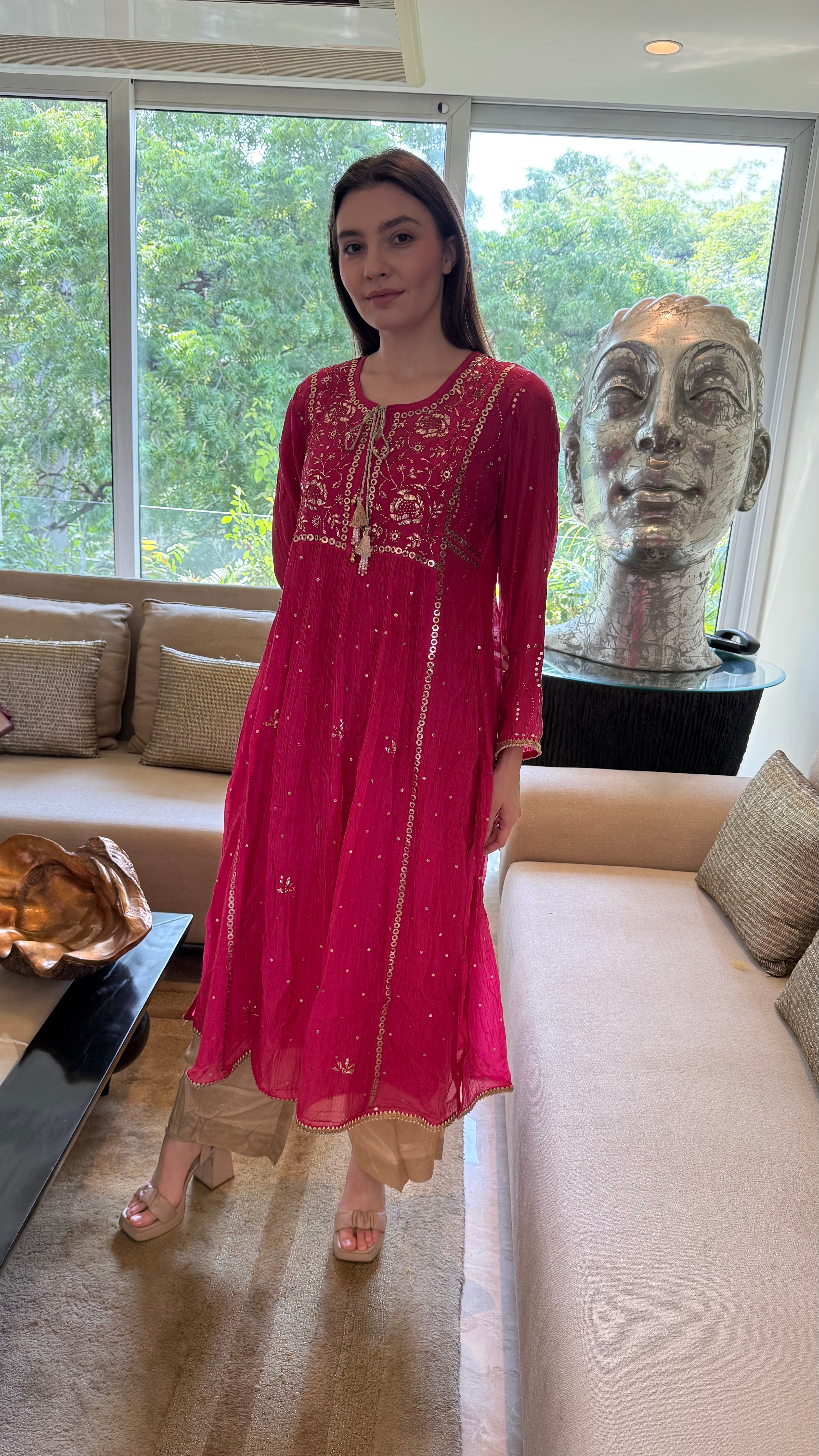 Raani Haya Kurta Dupatta Pant Set in Chanderi with Golden Pitta