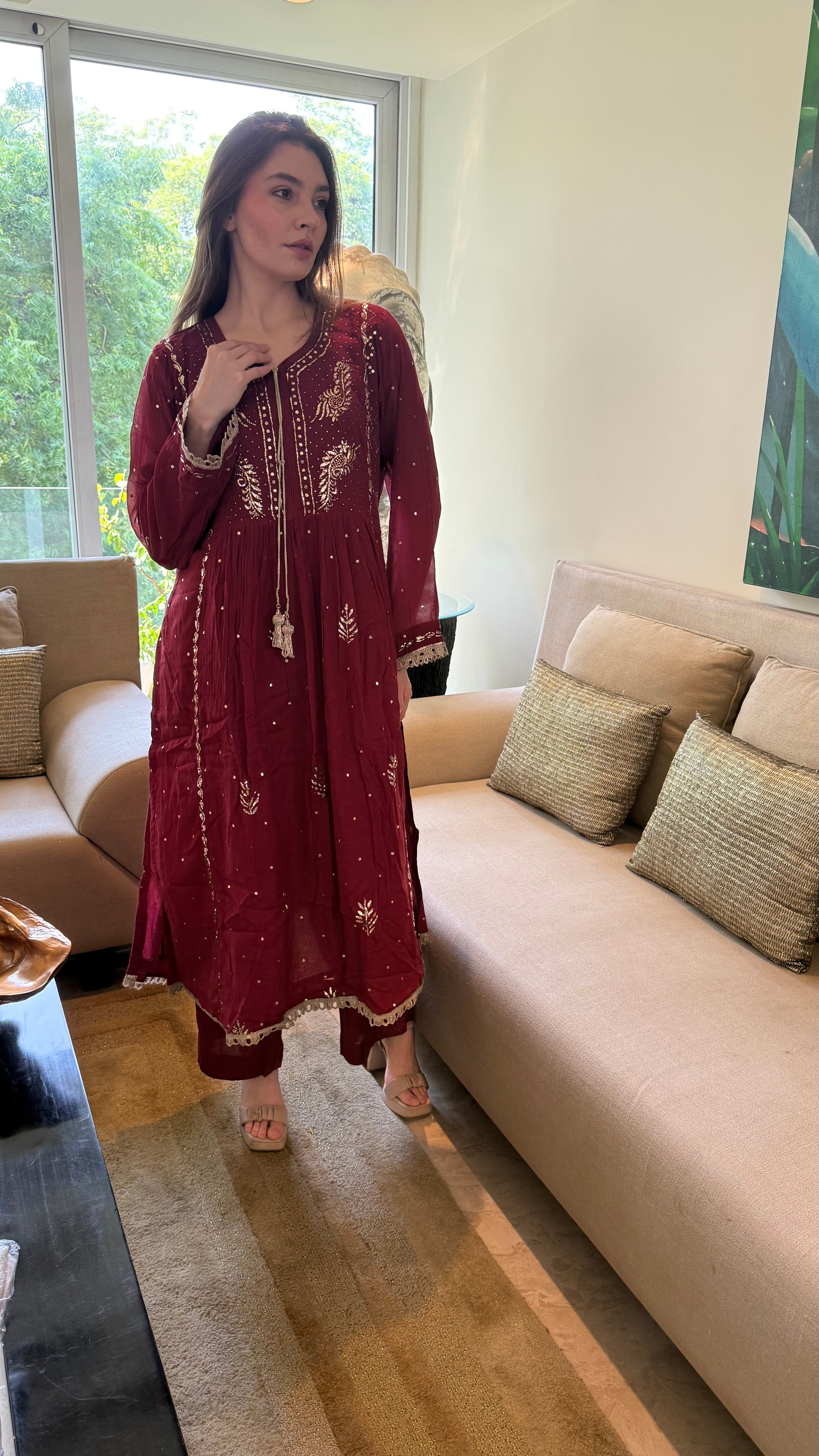 Maroon Haya Kurta Dupatta Pant Set in Chanderi with Golden Pitta