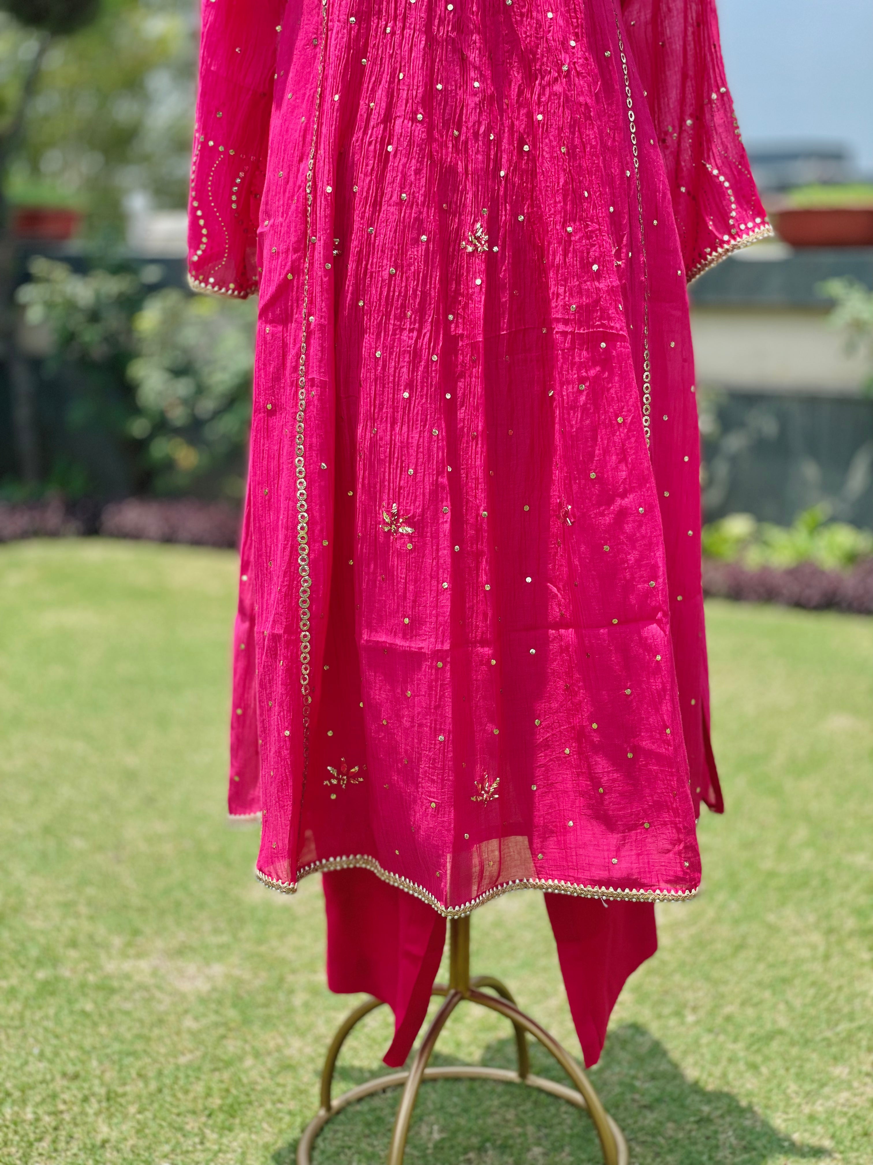 Raani Haya Kurta Dupatta Pant Set in Chanderi with Golden Pitta