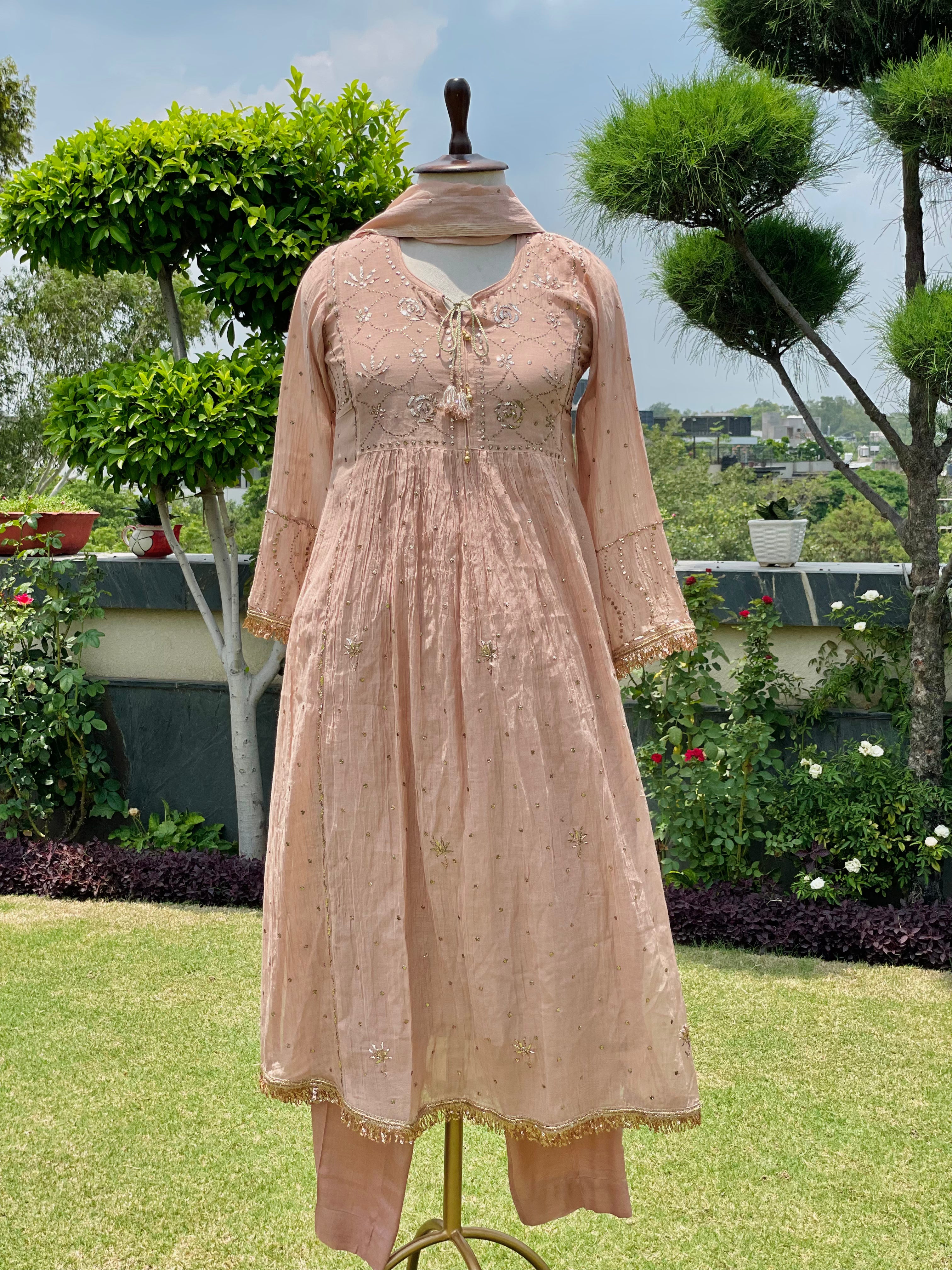 Nude Haya Kurta Dupatta Pant Set in Chanderi with Golden Pitta