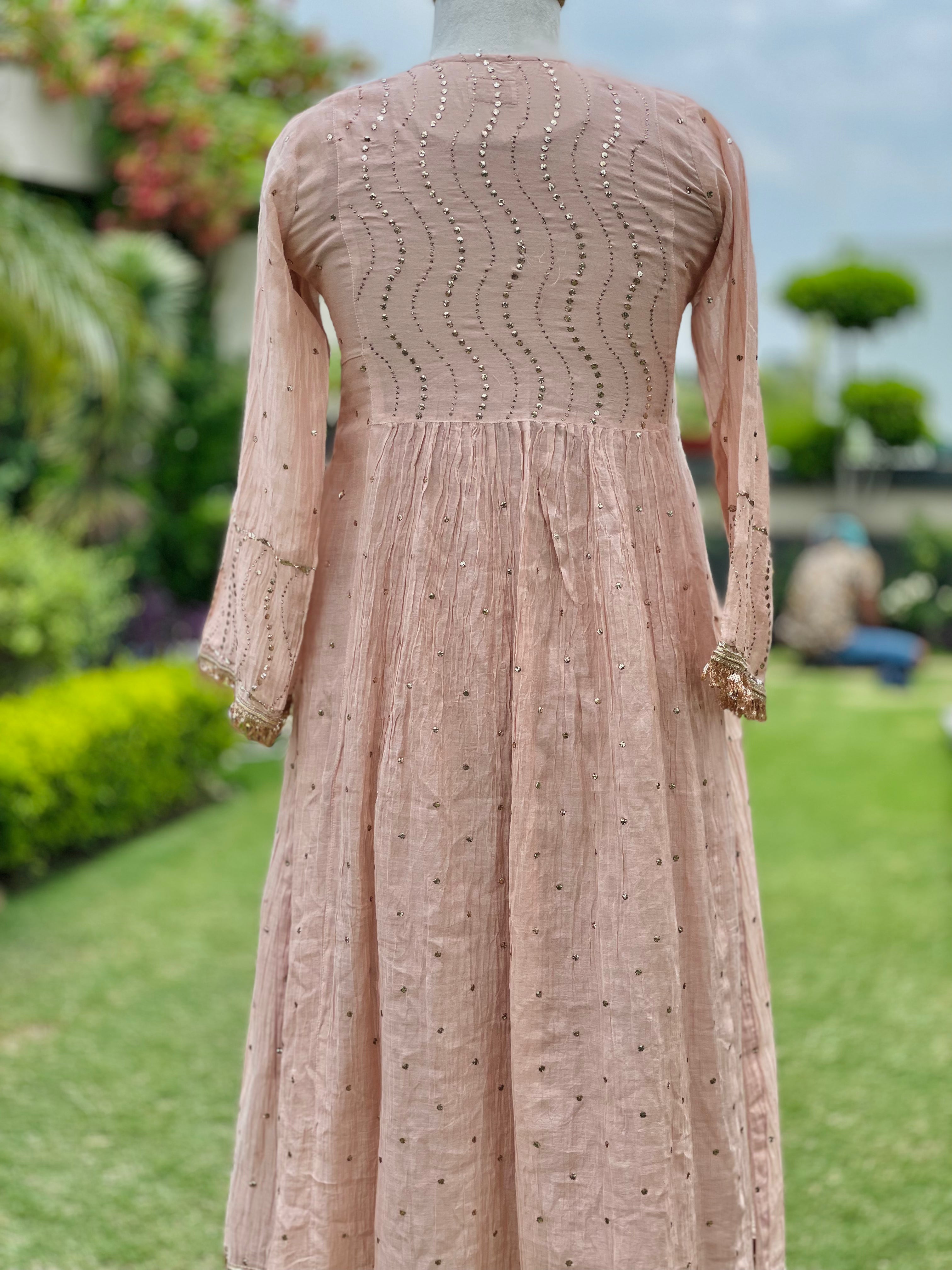Nude Haya Kurta Dupatta Pant Set in Chanderi with Golden Pitta