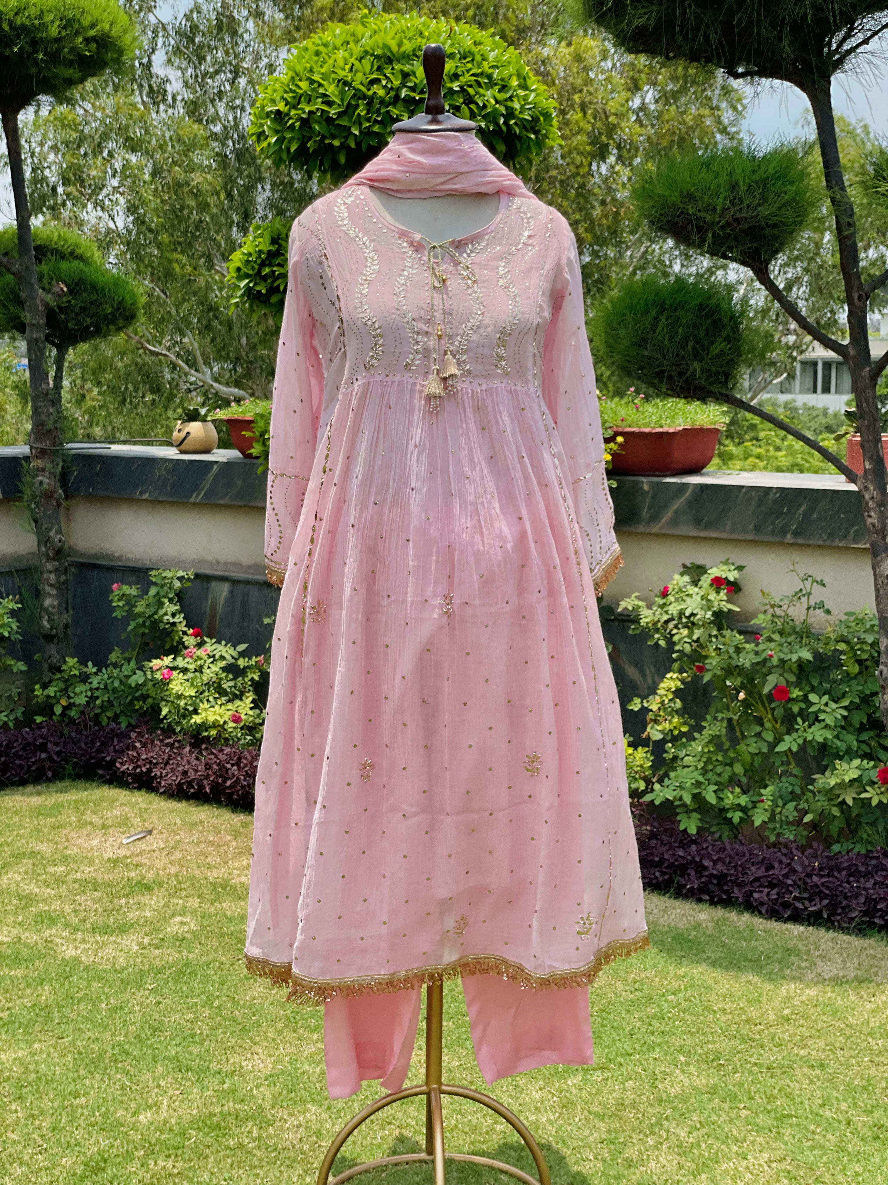 Baby Pink Haya Kurta Dupatta Pant Set in Chanderi with Golden Pitta