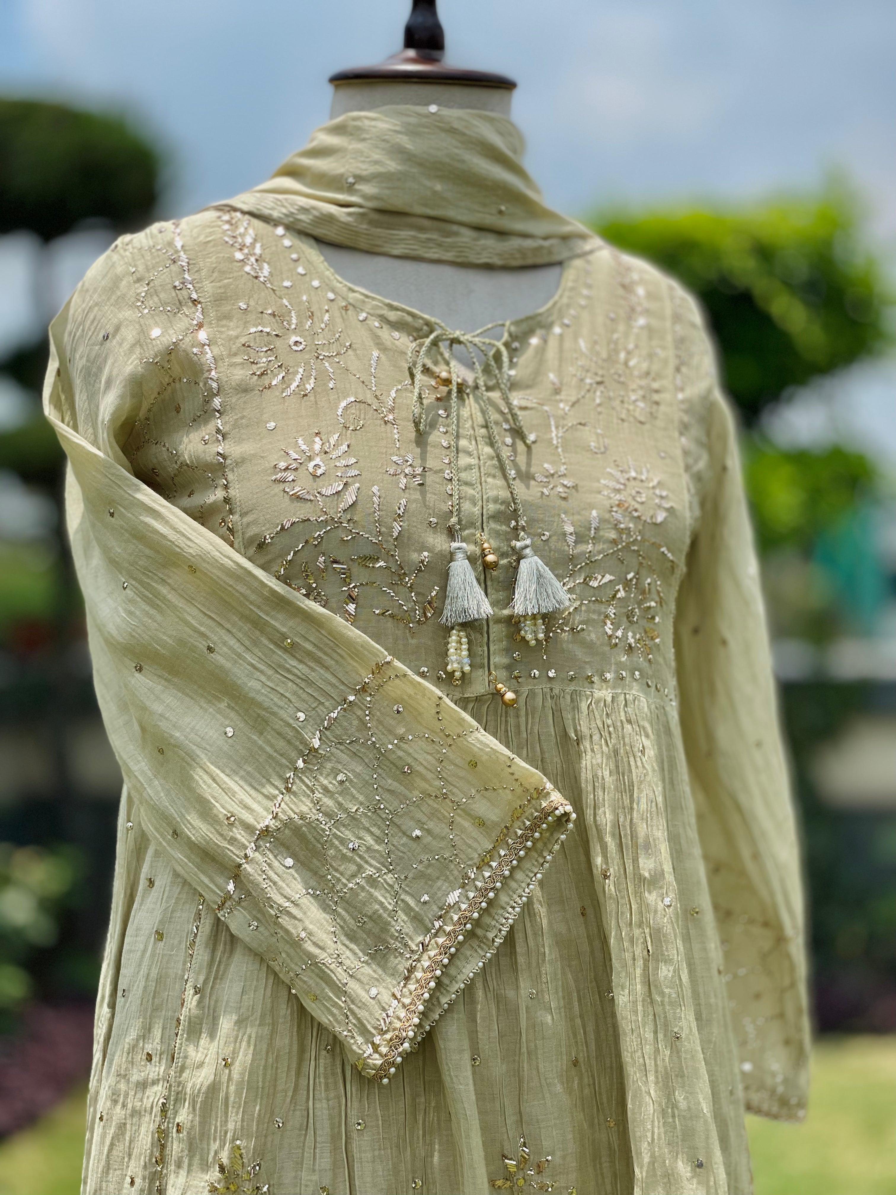 Sage Green Haya Kurta Dupatta Pant Set in Chanderi with Golden Pitta