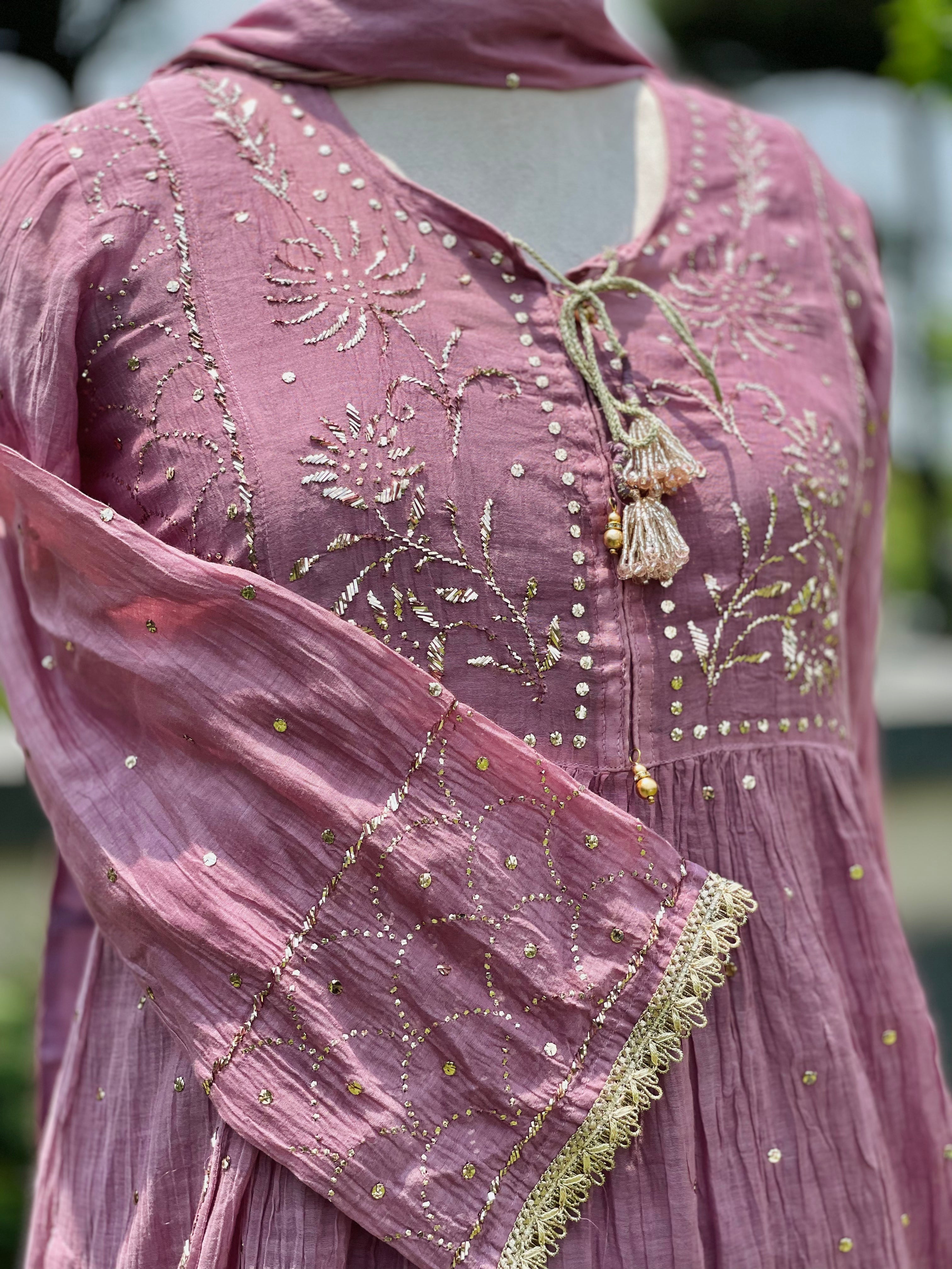 Mauve Haya Kurta Dupatta Pant Set in Chanderi with Golden Pitta