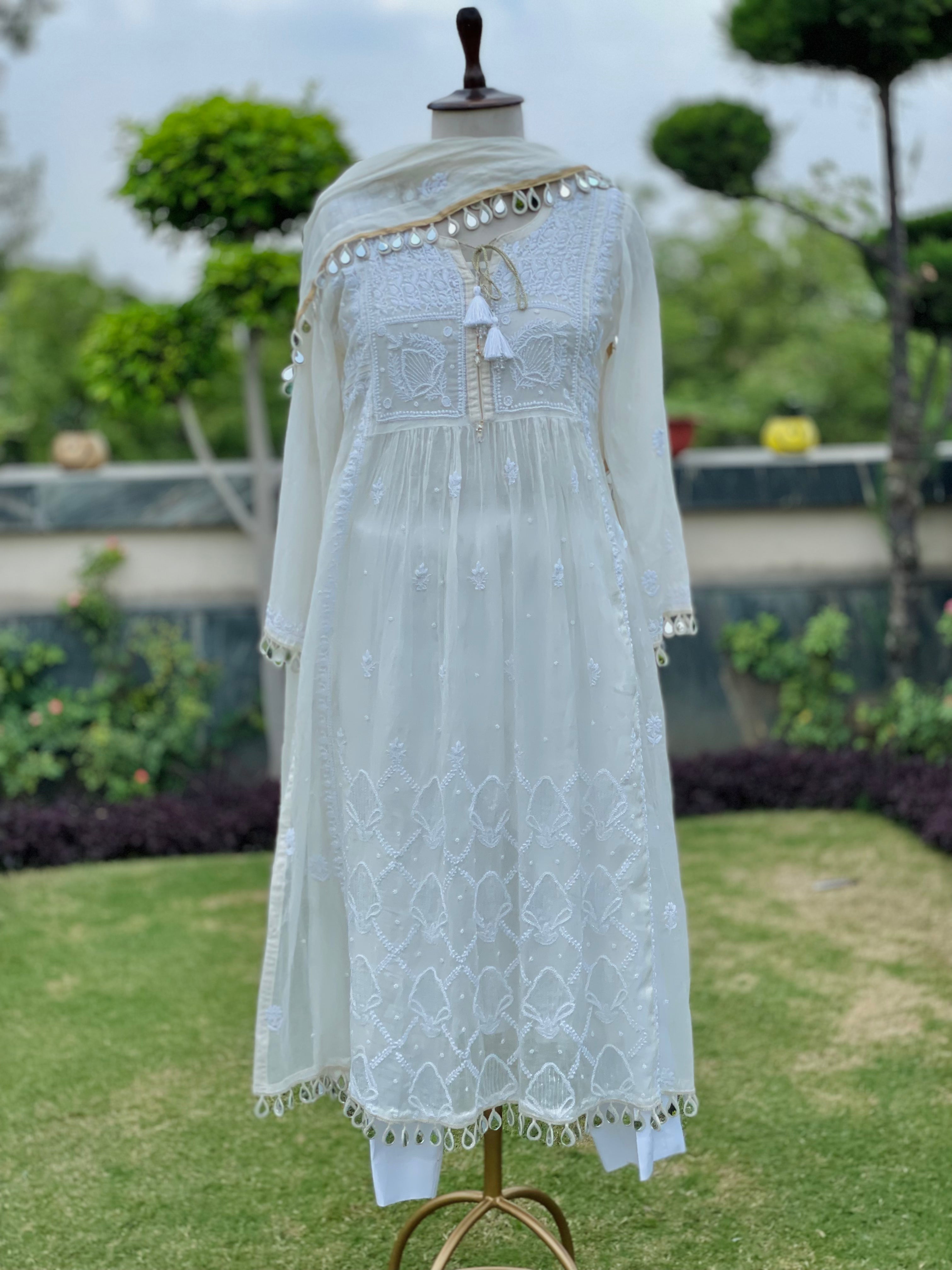 White Chanderi Manya Kurta Pant Dupatta with Moti Cutdana Mirror