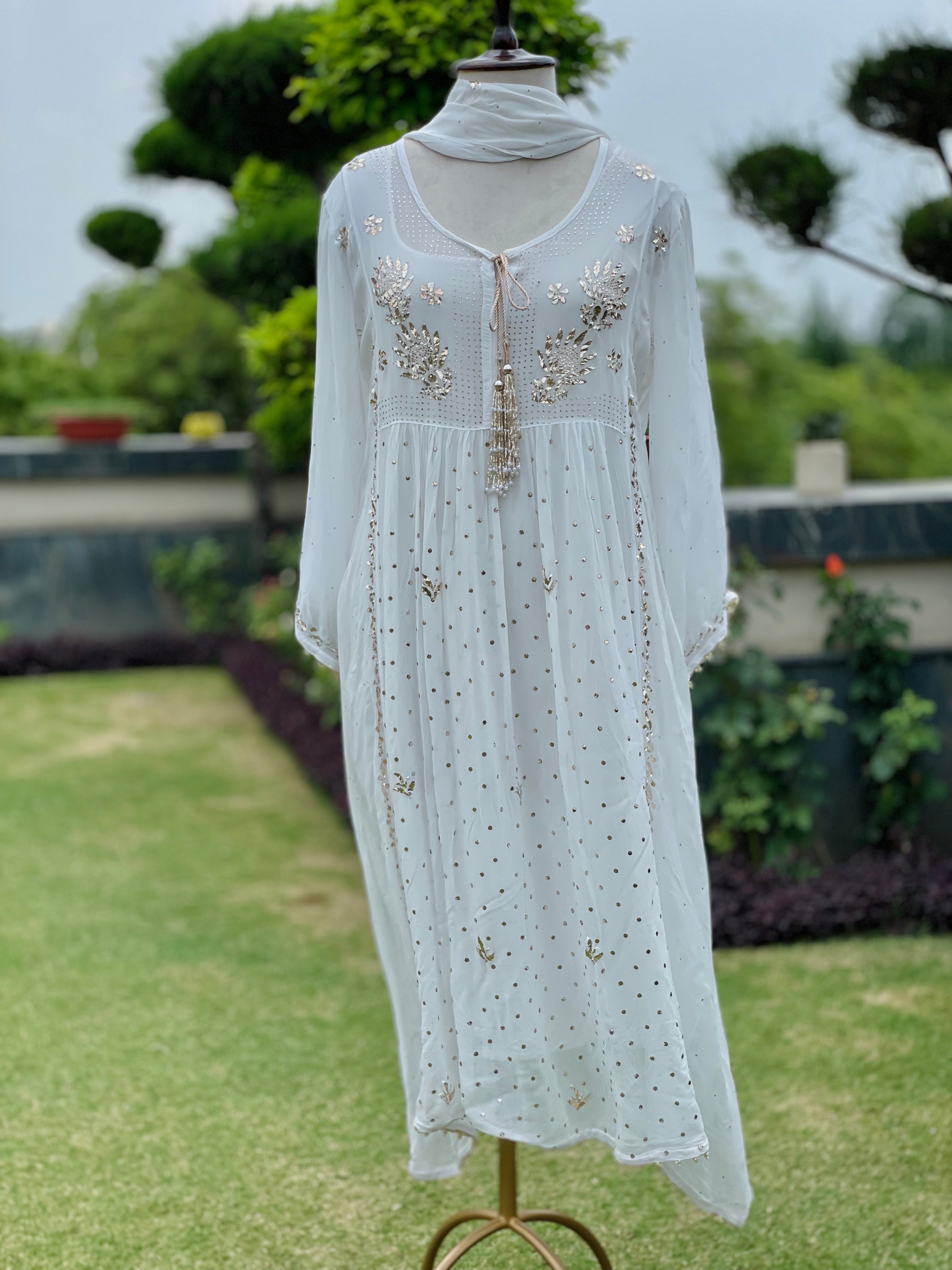 White & Gold Haya Kurta Dupatta Pant Set in Georgette with Golden Pitta