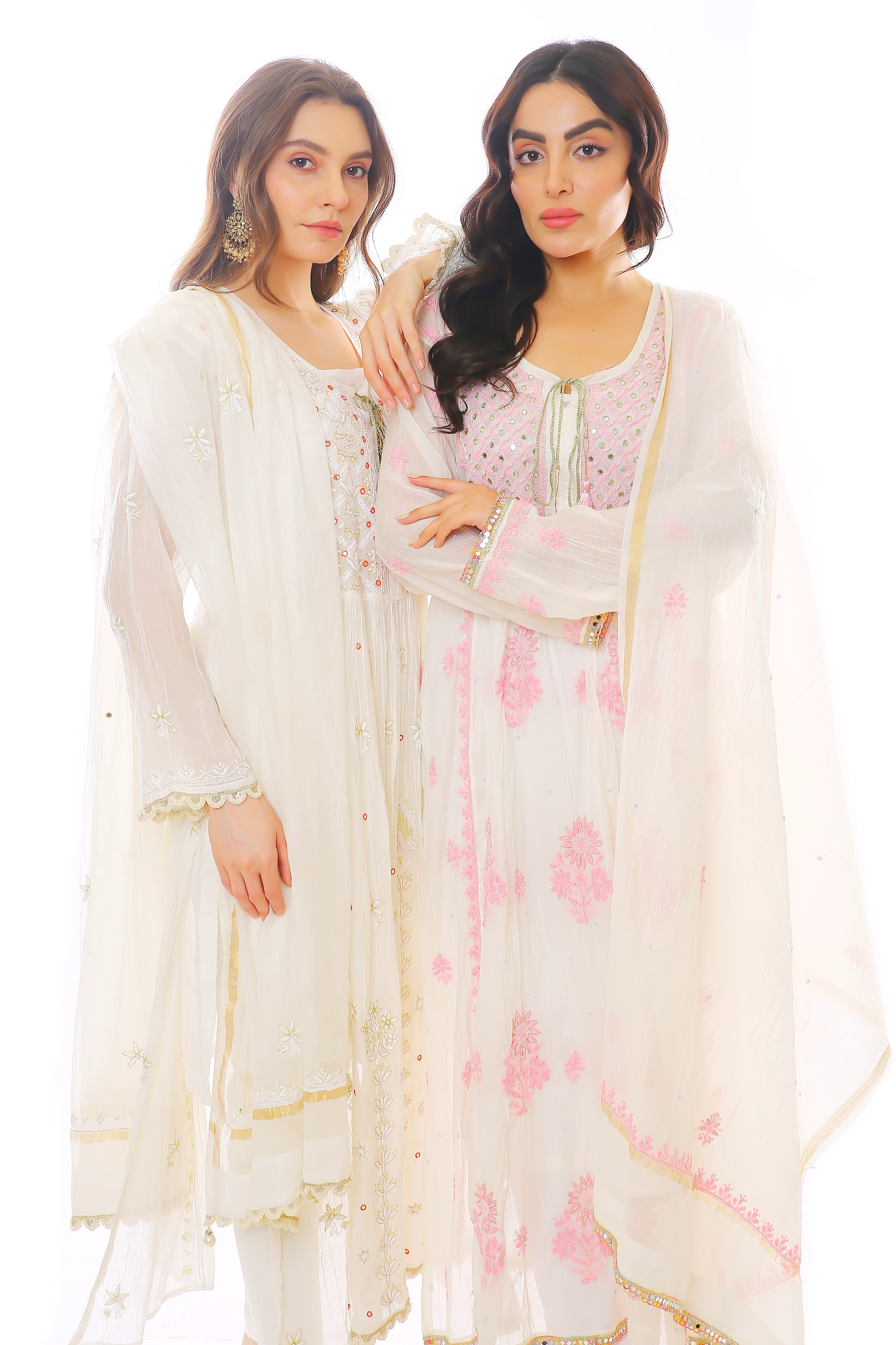 Ivory/Pink Mul Chanderi Kurta Pant Dupatta with Moti Cutdana Mirror