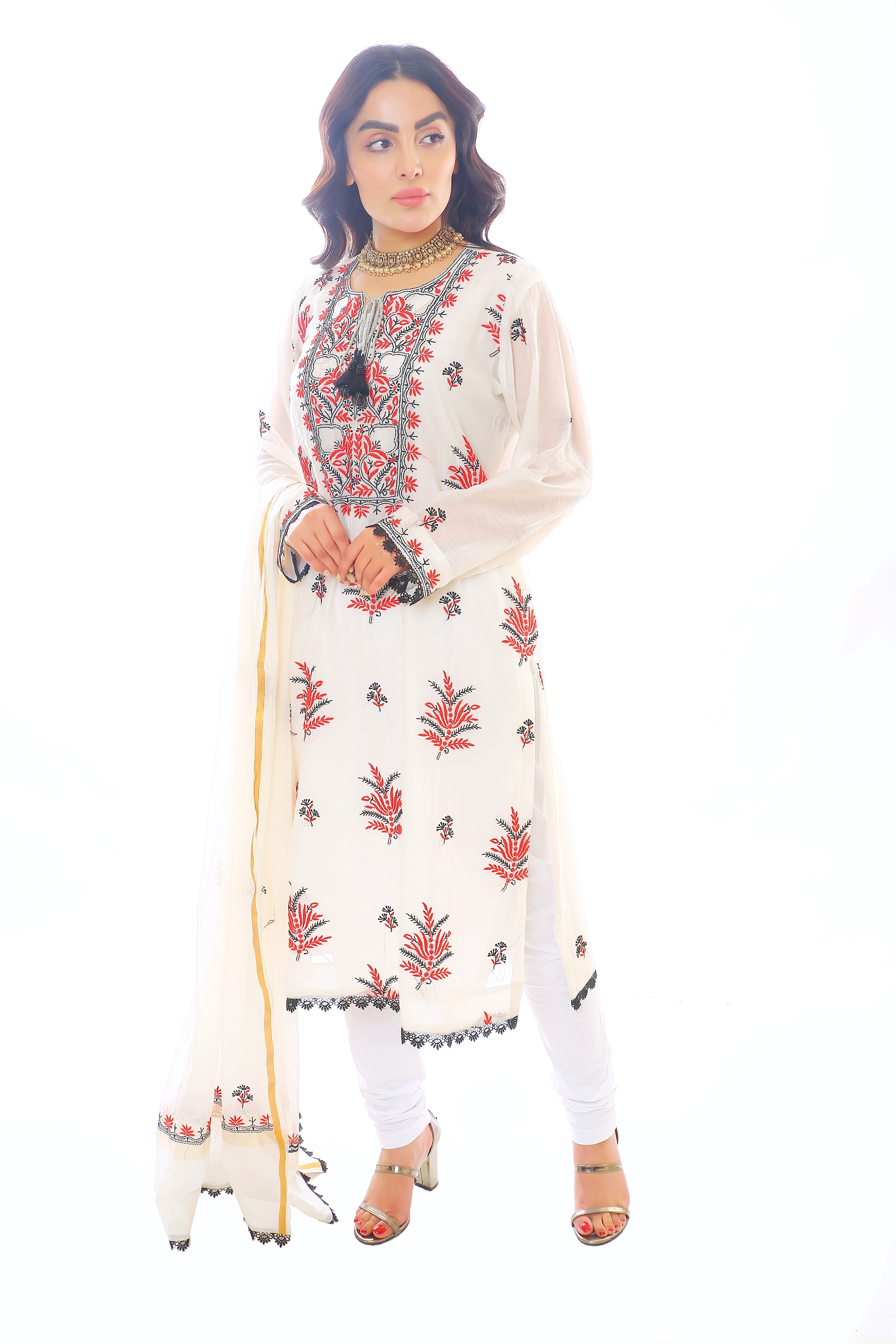 White/Red Mul Chanderi Ruksana Kurta Pant Dupatta Set