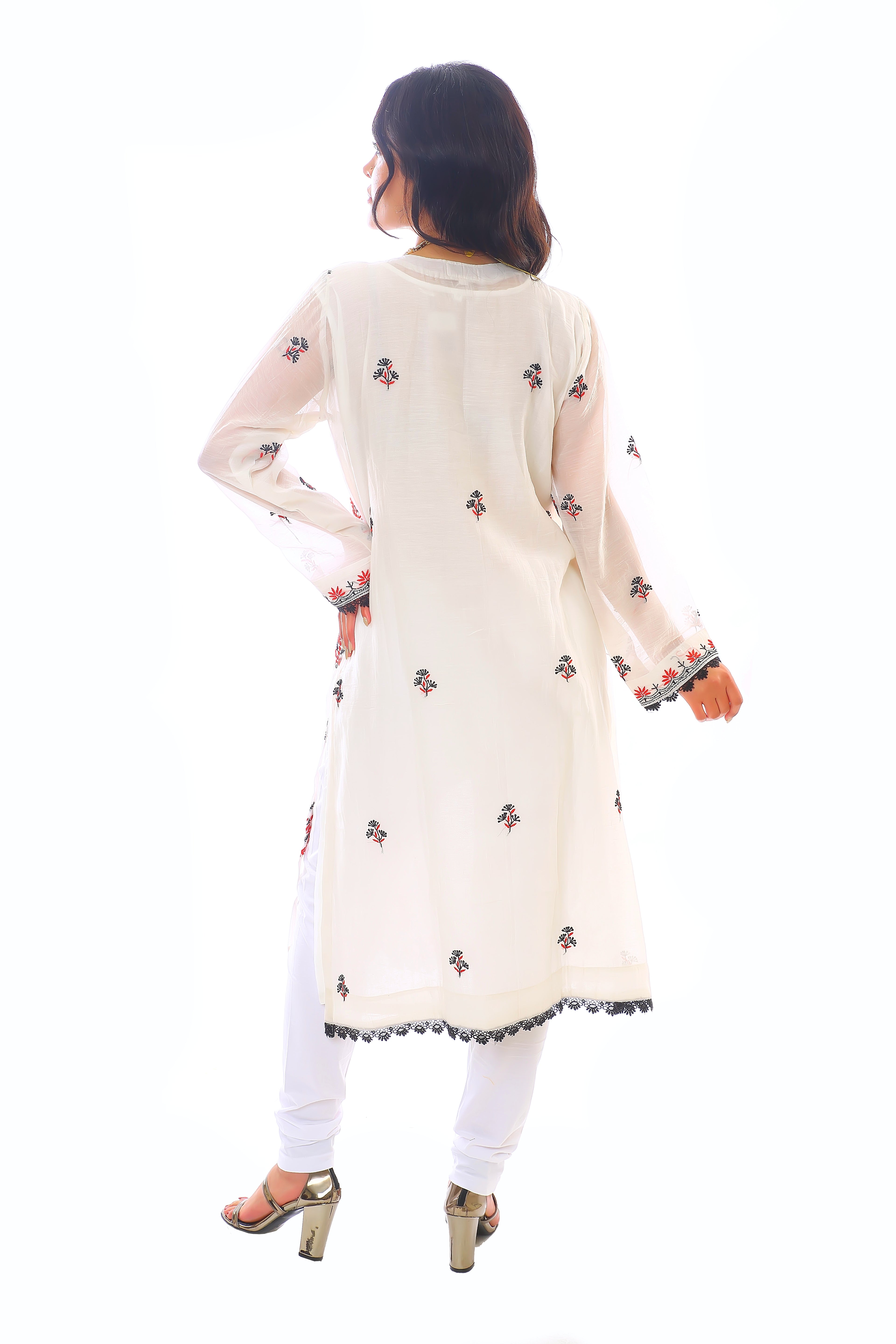 White/Red Mul Chanderi Ruksana Kurta Pant Dupatta Set