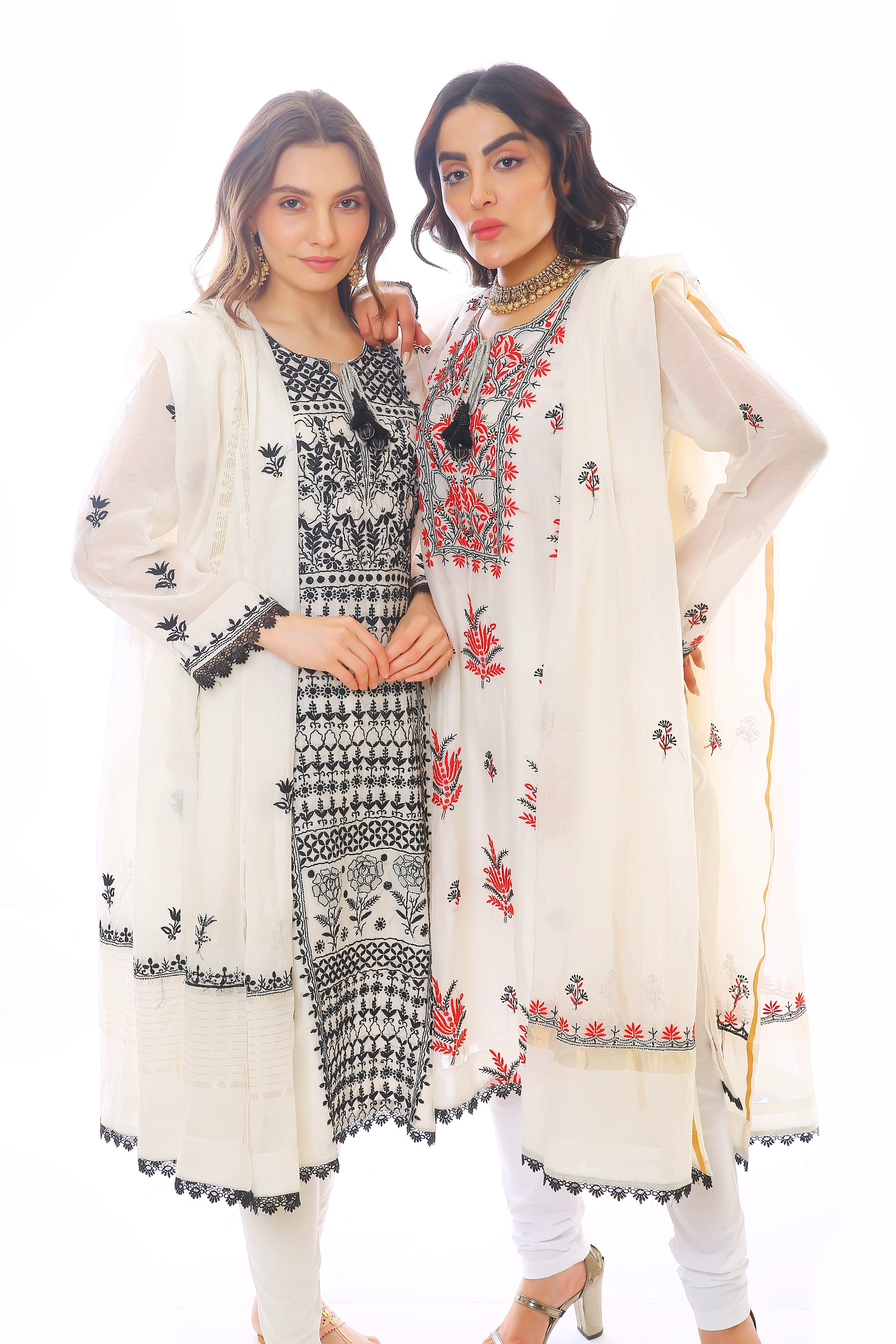 White/Red Mul Chanderi Ruksana Kurta Pant Dupatta Set