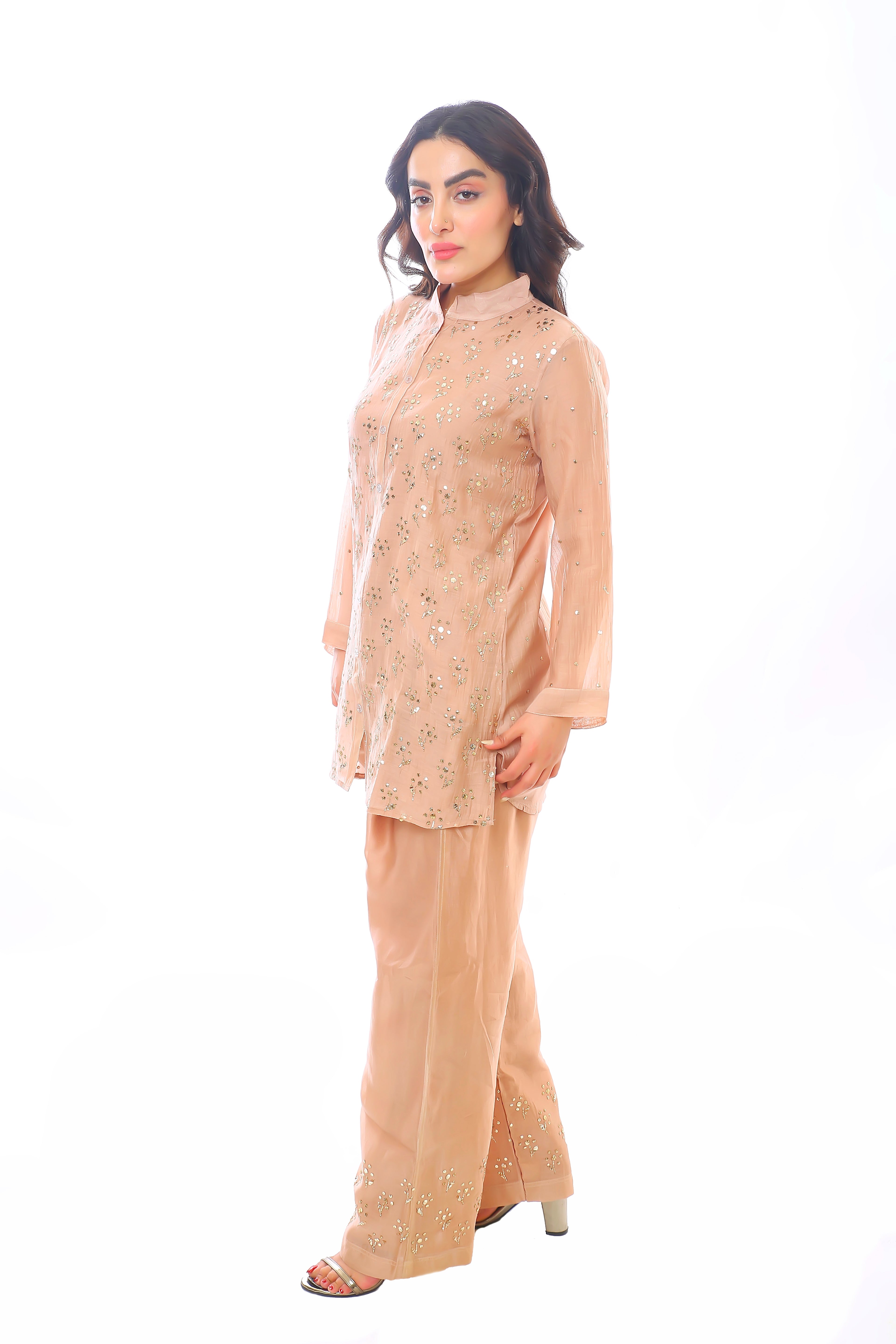 Sunehri Peach Chanderi Devi Co-ord Set with Golden Pitta