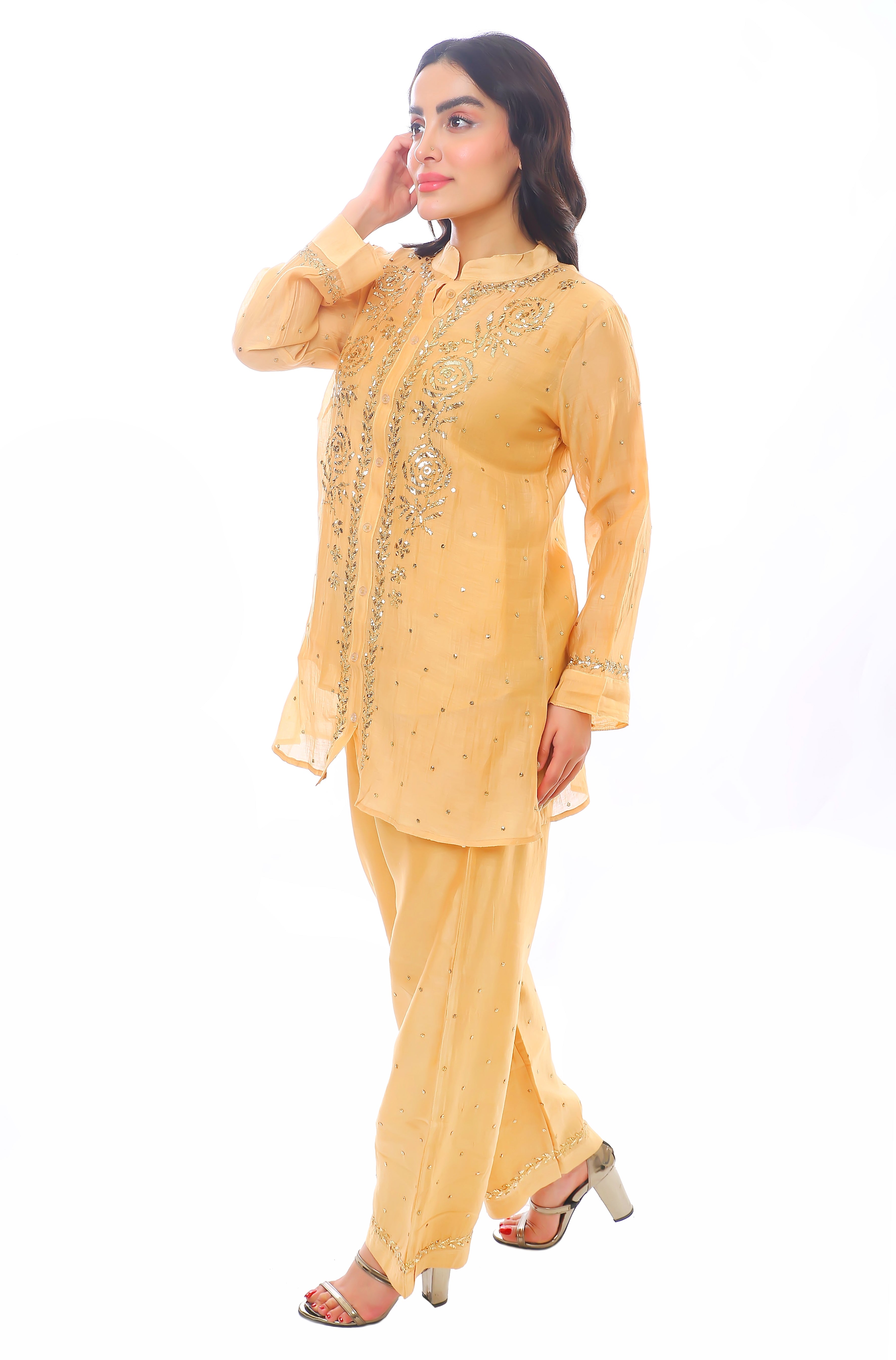 Warm Peach Mul Chanderi Nayra Co-ord Set with Golden Pitta