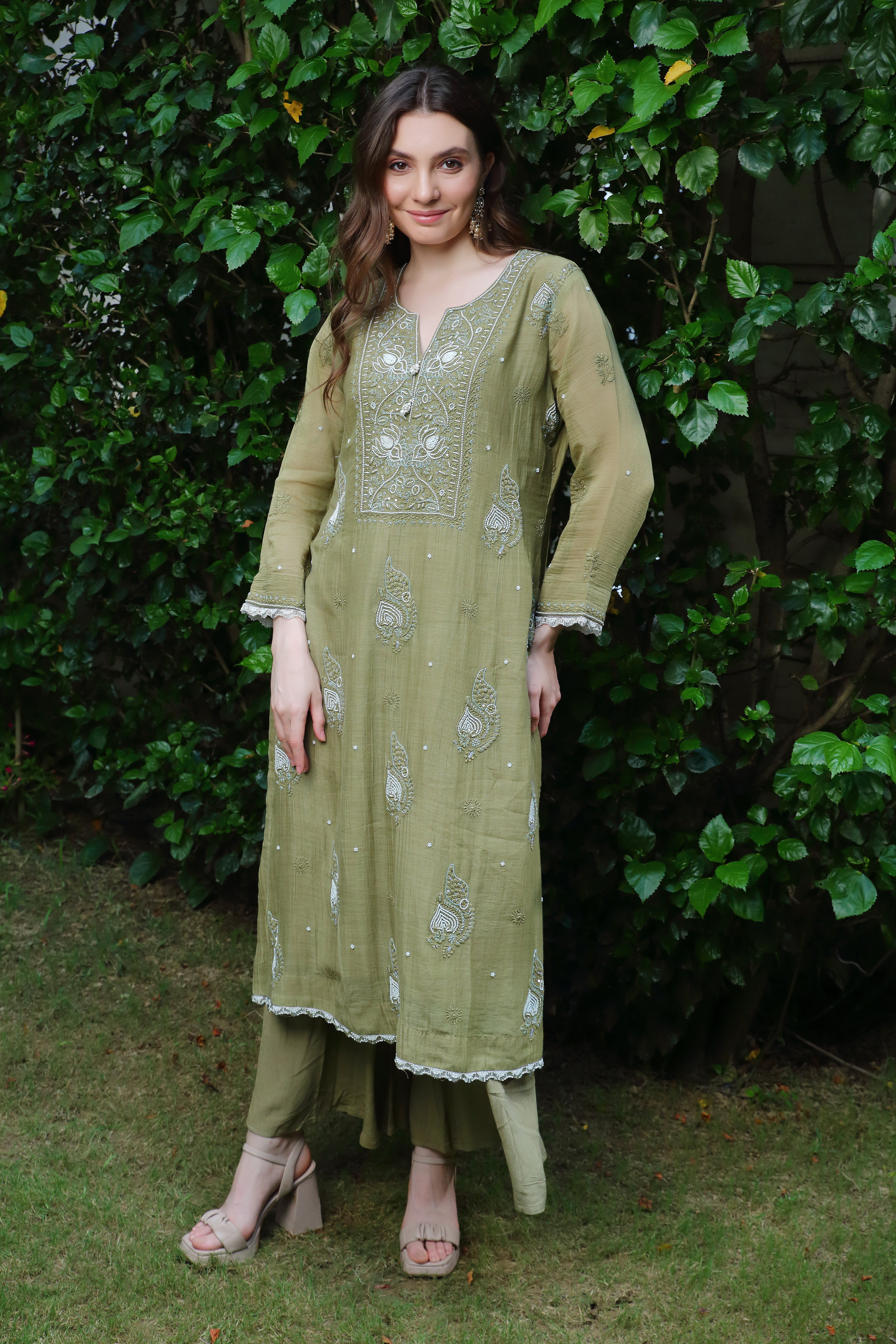 Pakeezah set-olive
