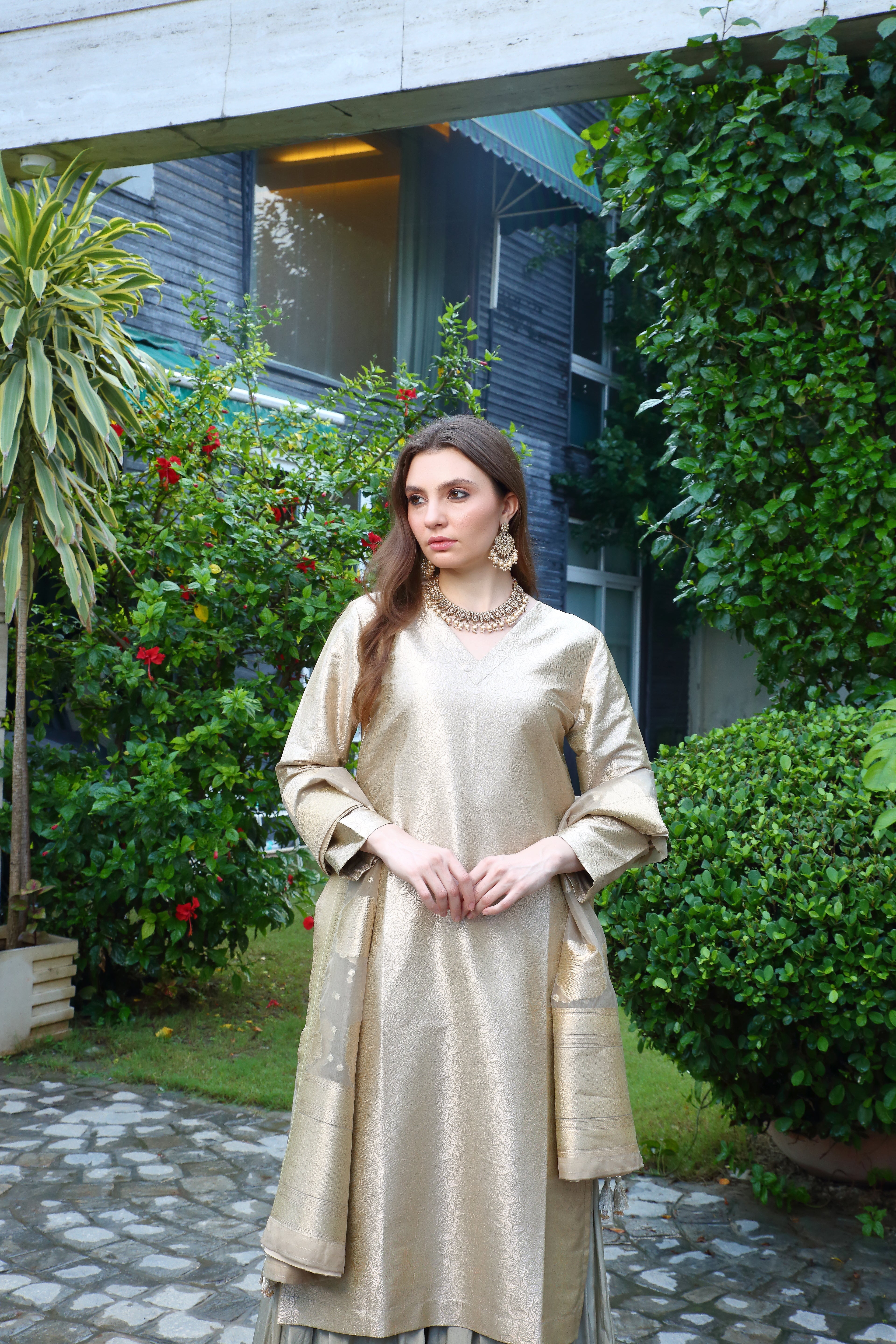 Shyla Sharara-Gold/Grey