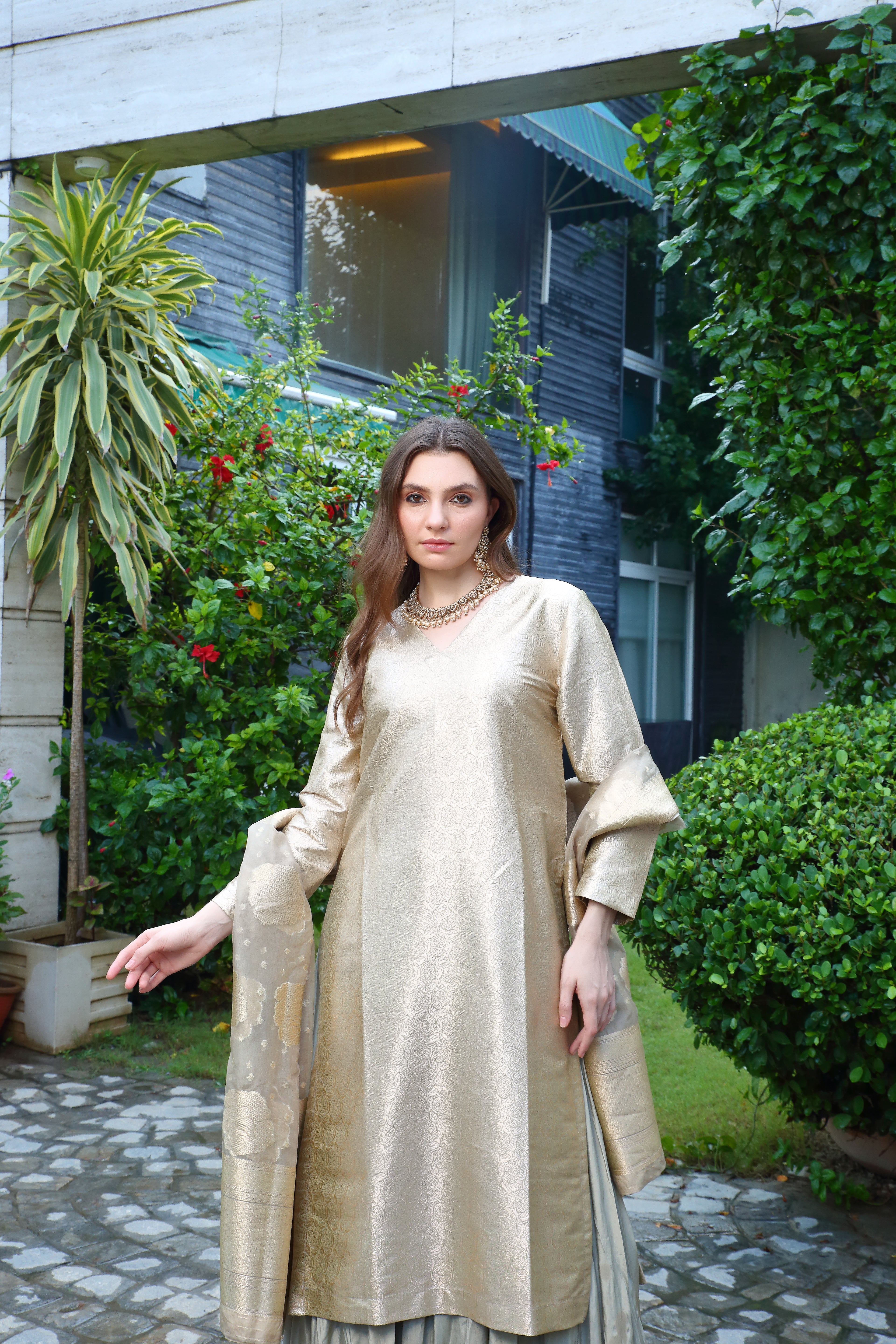 Shyla Sharara-Gold/Grey