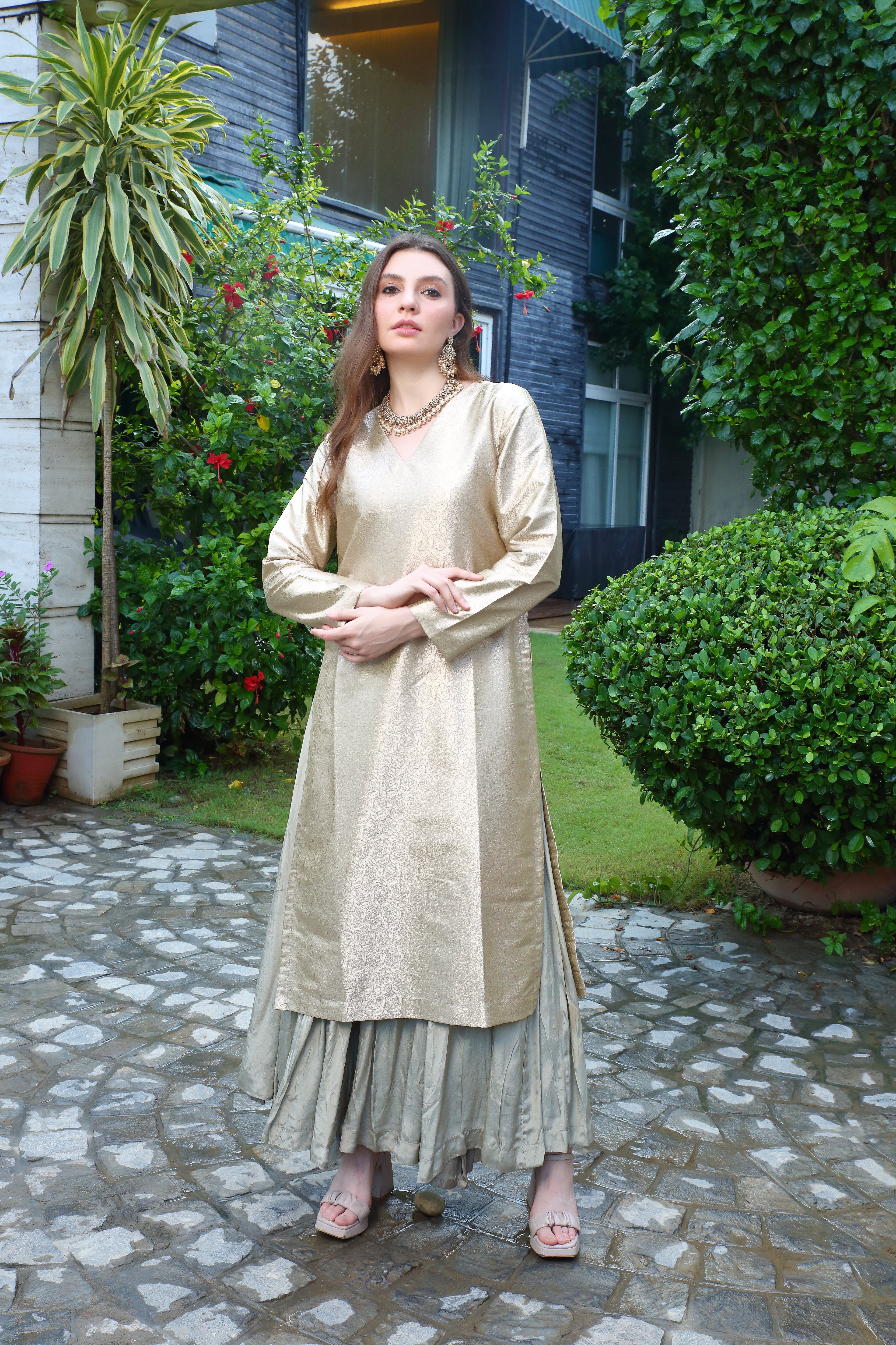 Shyla Sharara-Gold/Grey