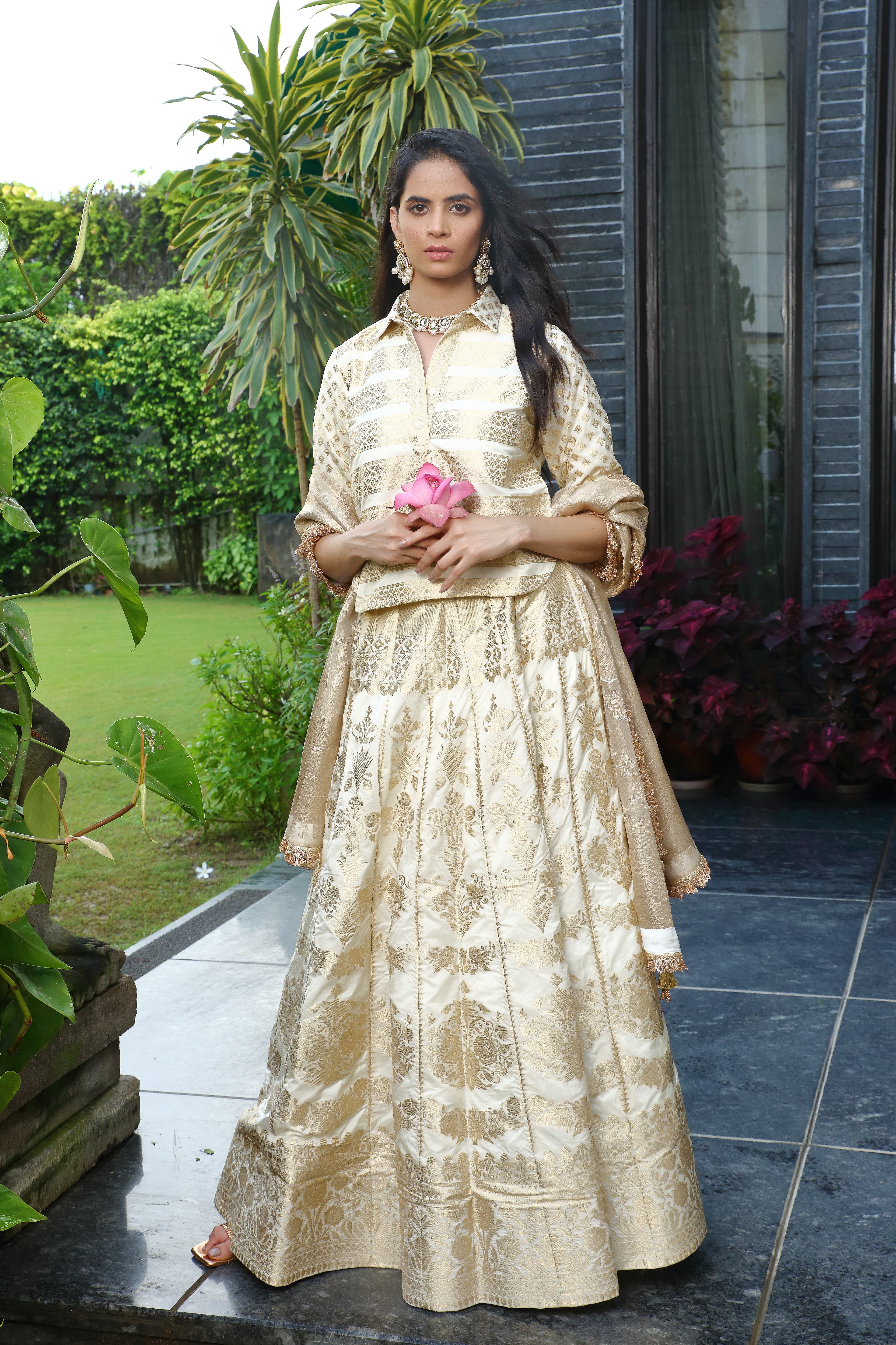 Ivory & Gold Niamat Ghaghra set