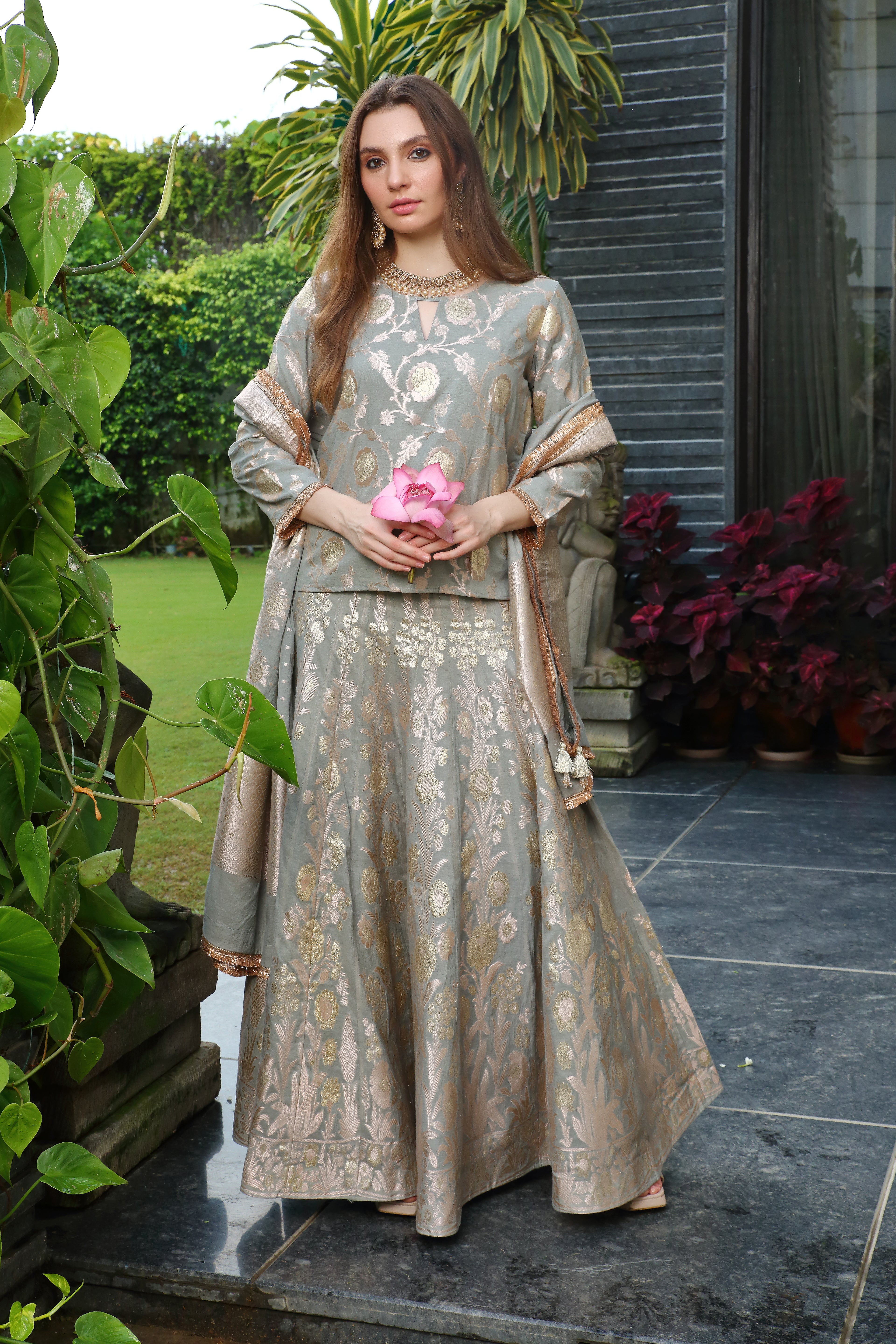 Grey & Gold Niamat Ghaghra Set