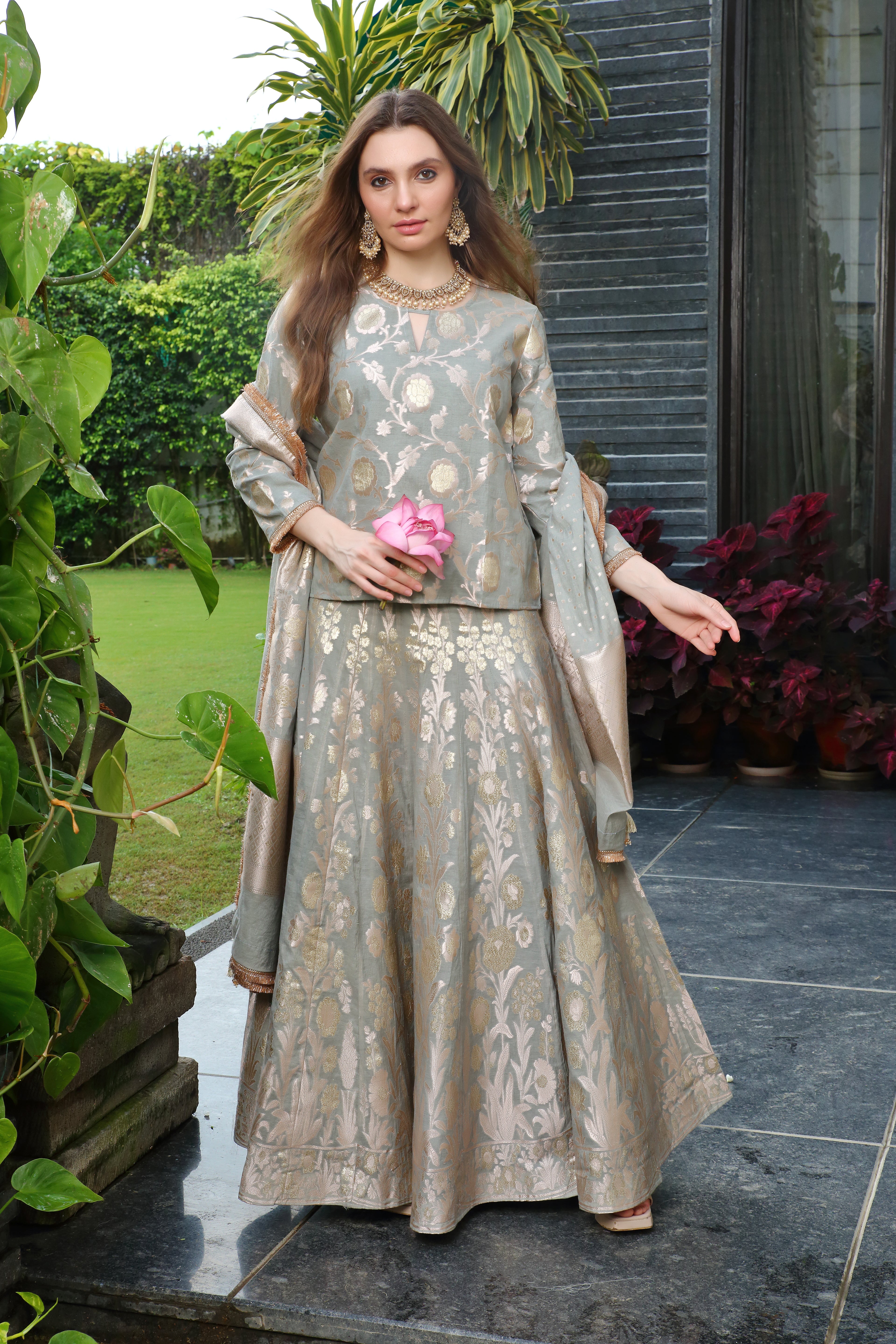 Grey & Gold Niamat Ghaghra Set