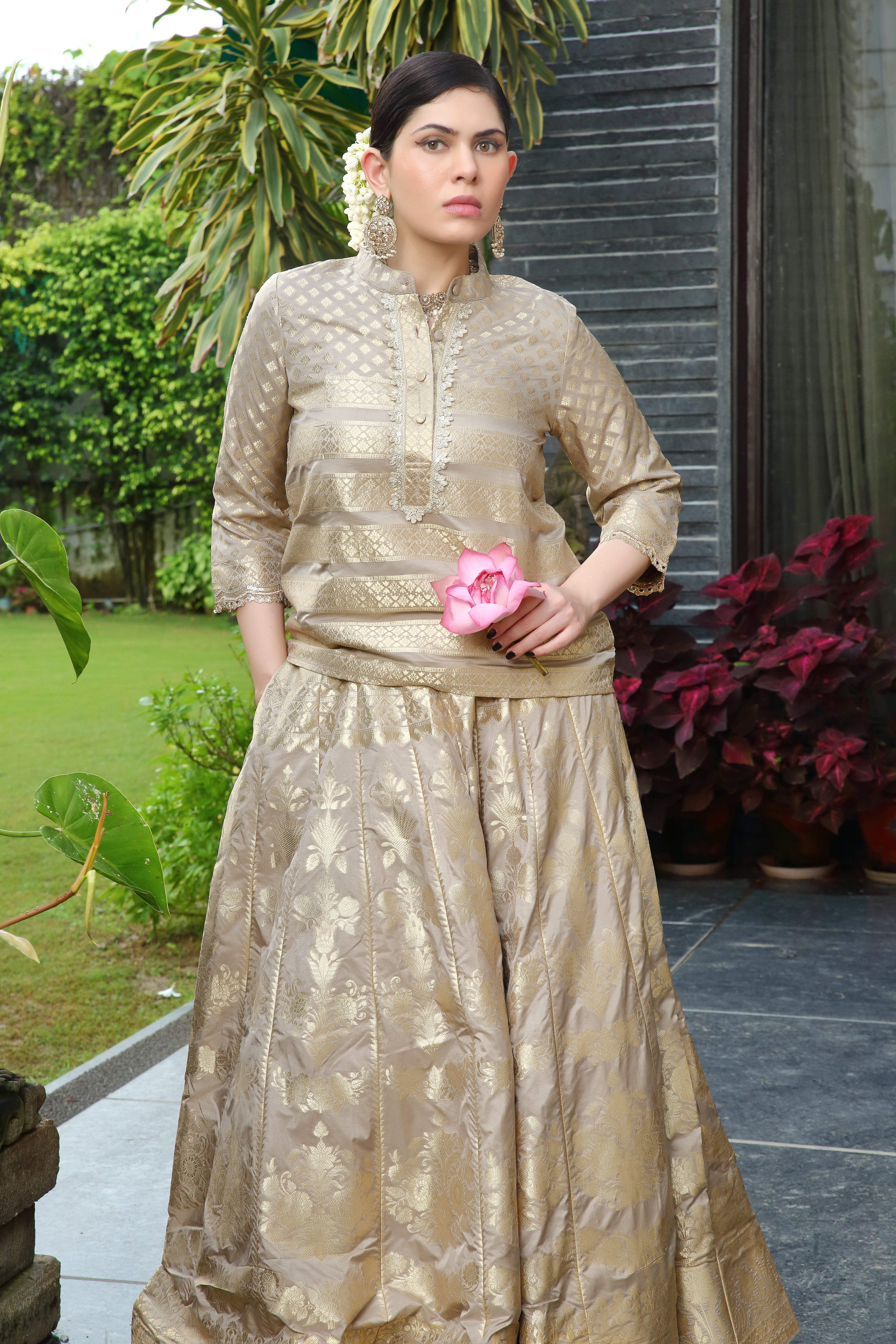 Grey & Gold Niamat Ghaghra Set
