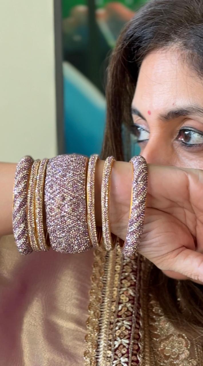 Lilac Hyderabadi Traditional Bangles Set